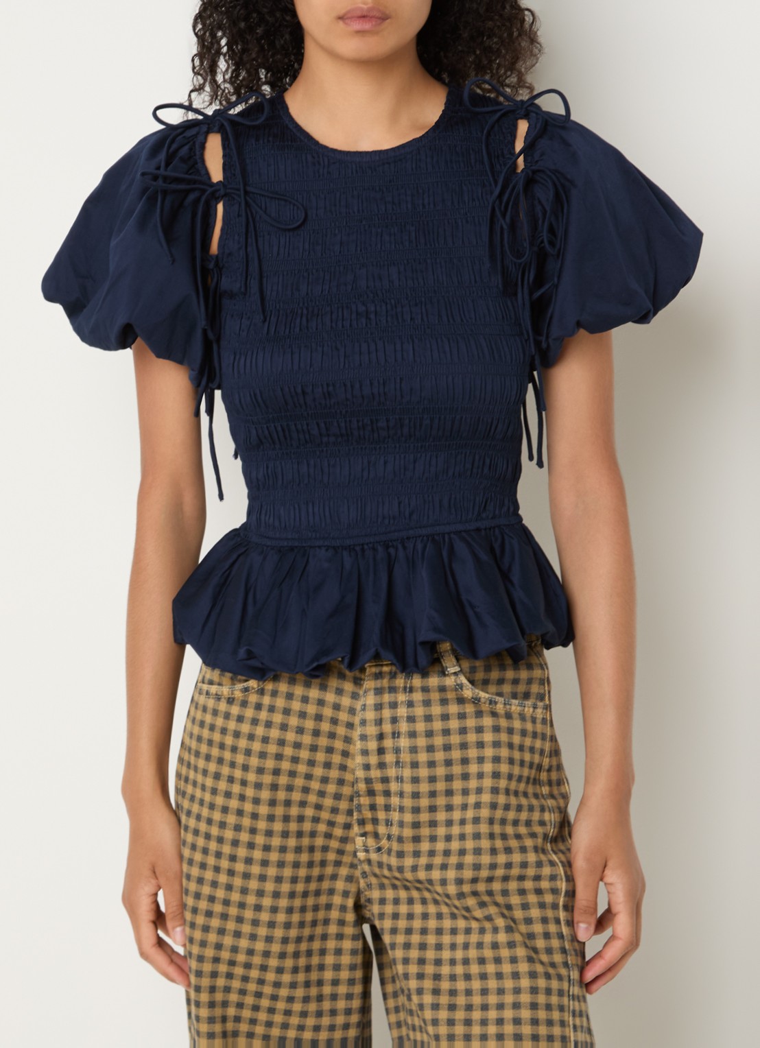 Damson Madder Becca top met pofmouwen - detail 4 donkerblauw
