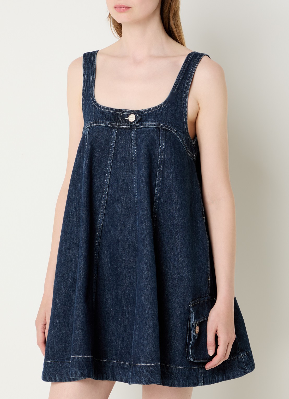 Damson Madder Immy A-lijn mini denimjurk met steekzakken  - detail 4 indigo