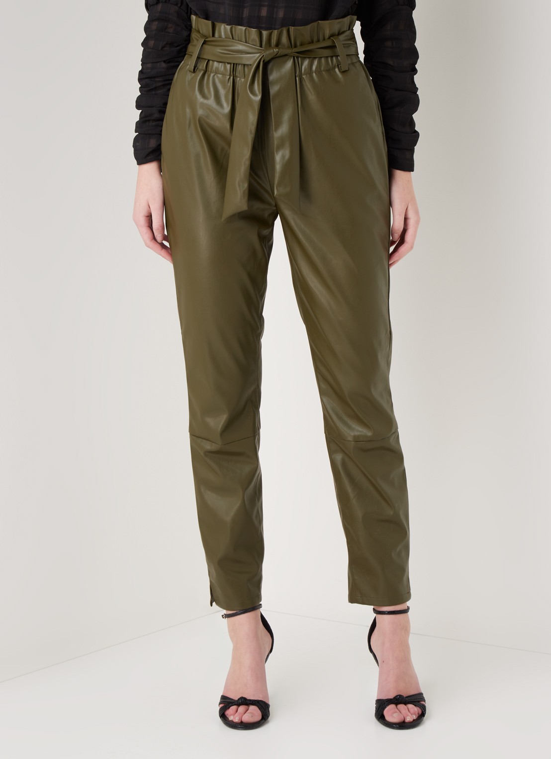 Dante 6 Duncan high waist tapered fit broek van imitatieleer - detail 4 groen