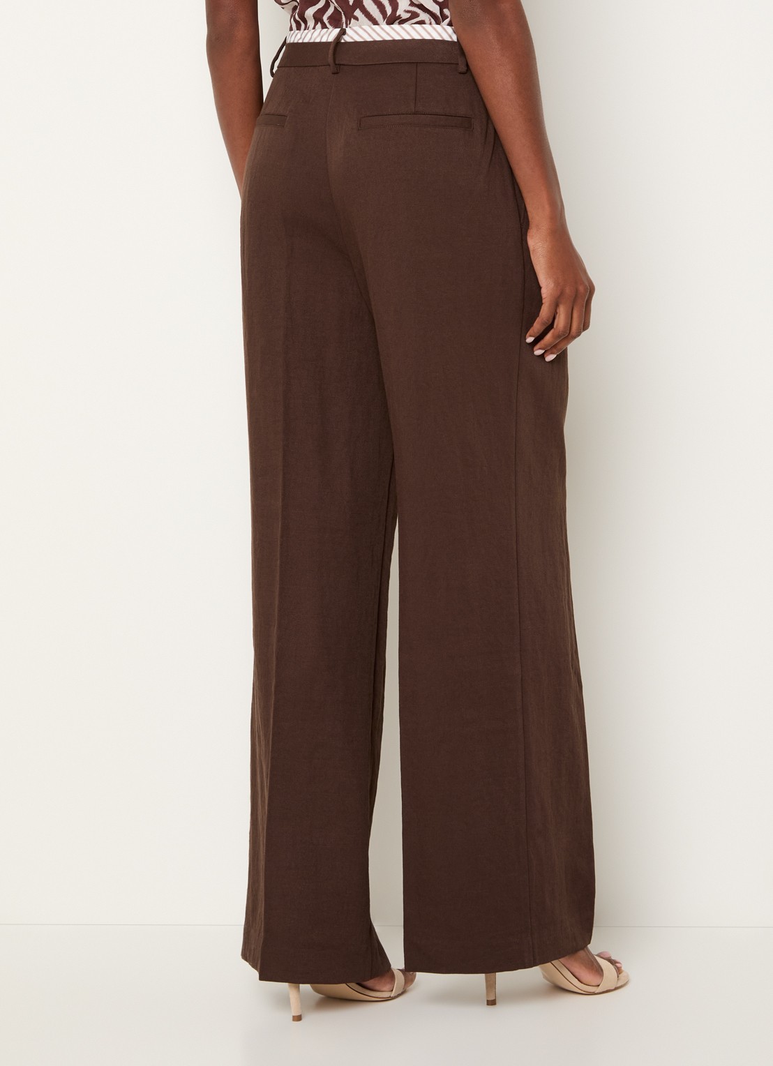 Dante 6 Kenila high waist straight fit pantalon met steekzakken - achterkant bruin