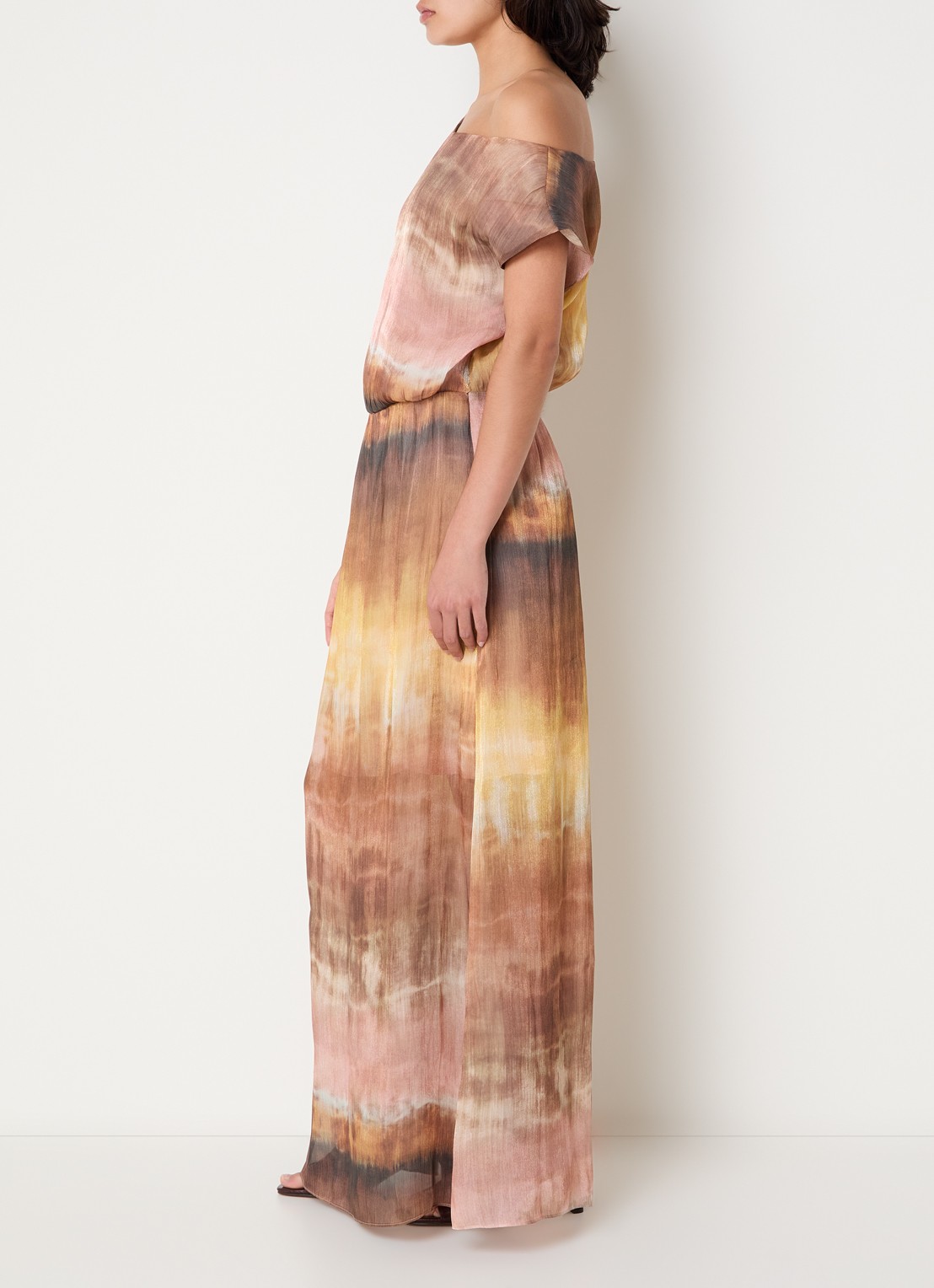 Dante 6 Kylan one shoulder maxi jurk met lurex en print - voorkant 4 lichtbruin