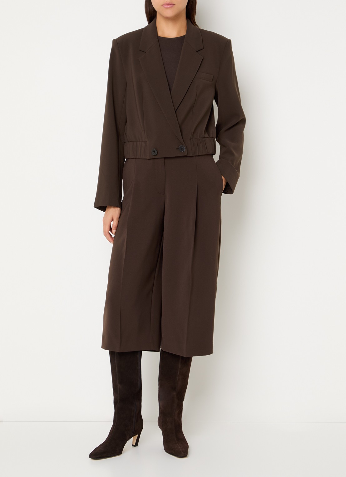 Dante 6 Tresor high waist loose fit korte broek met steekzakken - voorkant 2 donkerbruin