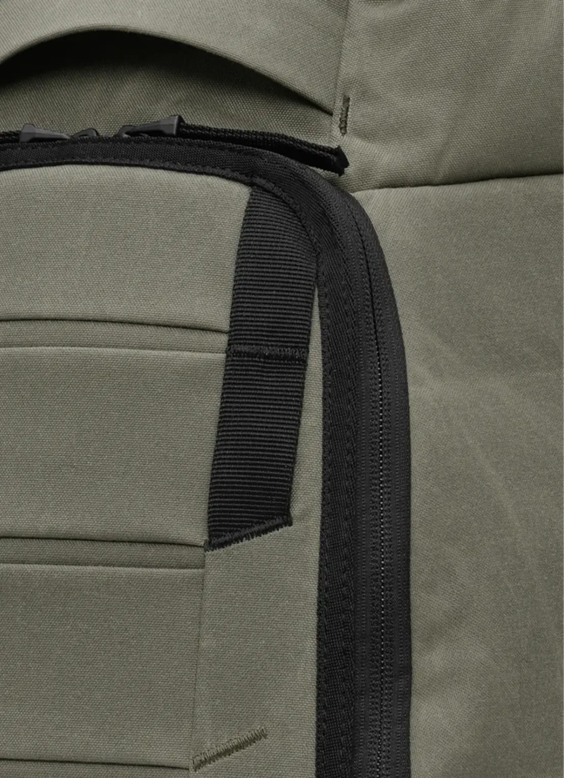 Db Hugger rugzak met laptopvak 25 liter - detail 2 groen
