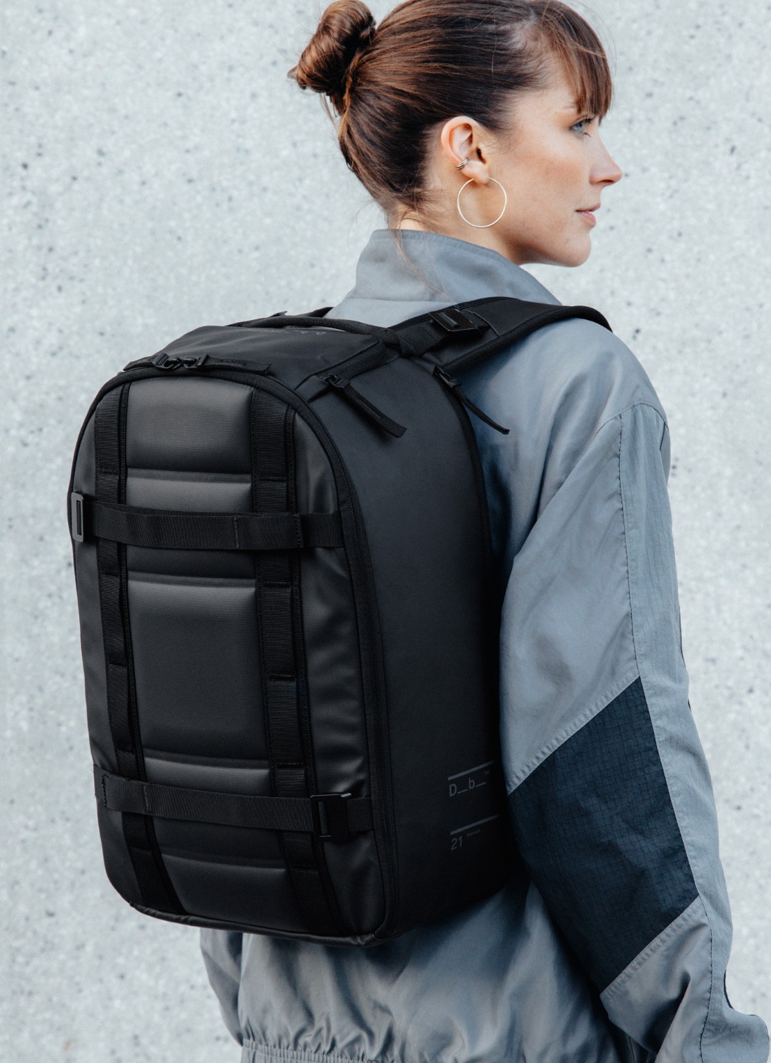 Db Ramverk rugzak 21 liter - voorkant 2 zwart