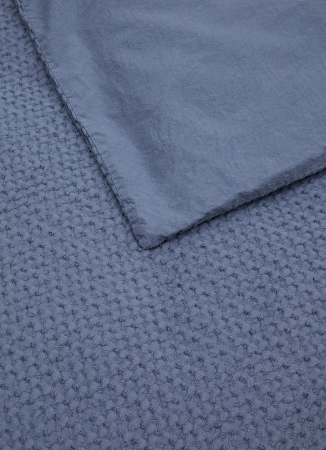 de Bijenkorf Home Dekbedovertrekset van  katoen - inclusief kussenslopen - detail 3 blauw