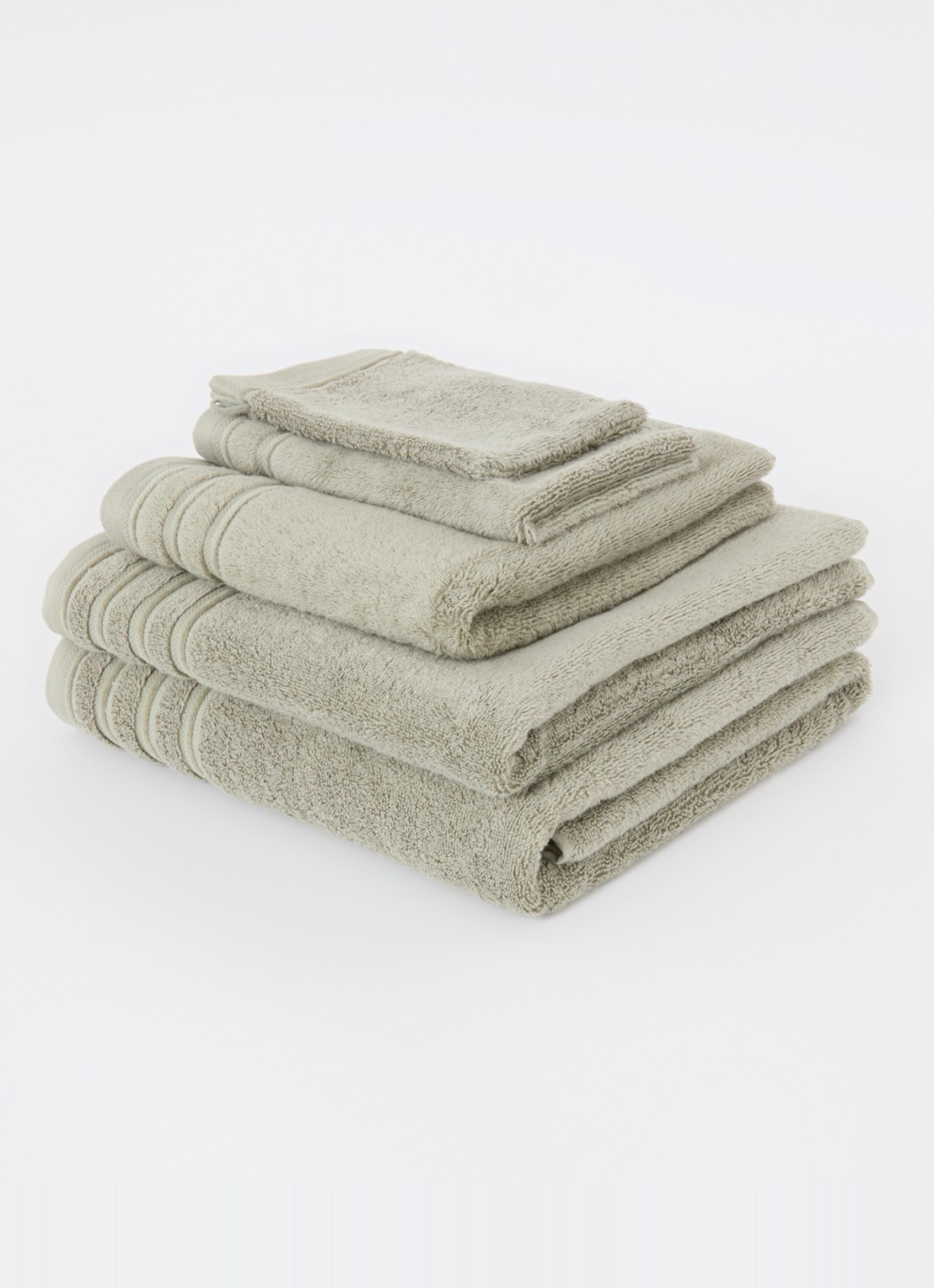 de Bijenkorf Home Evolution badlaken - 580 gr/m2 - 100 x 150 cm - voorkant 2 groen