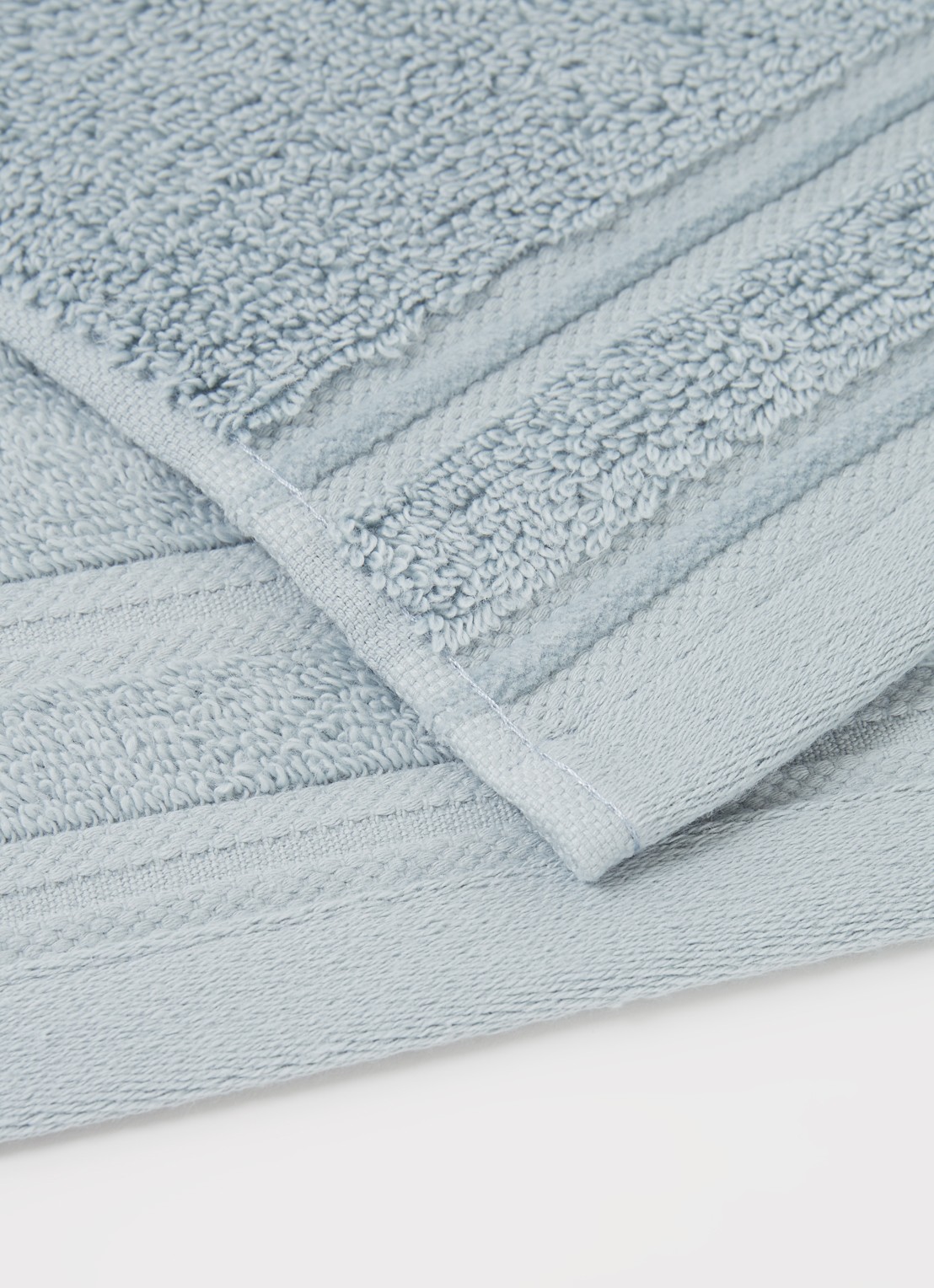 de Bijenkorf Home Evolution gastendoek - 580 gr/m2 - 30 x 50 cm - detail 4 lichtblauw