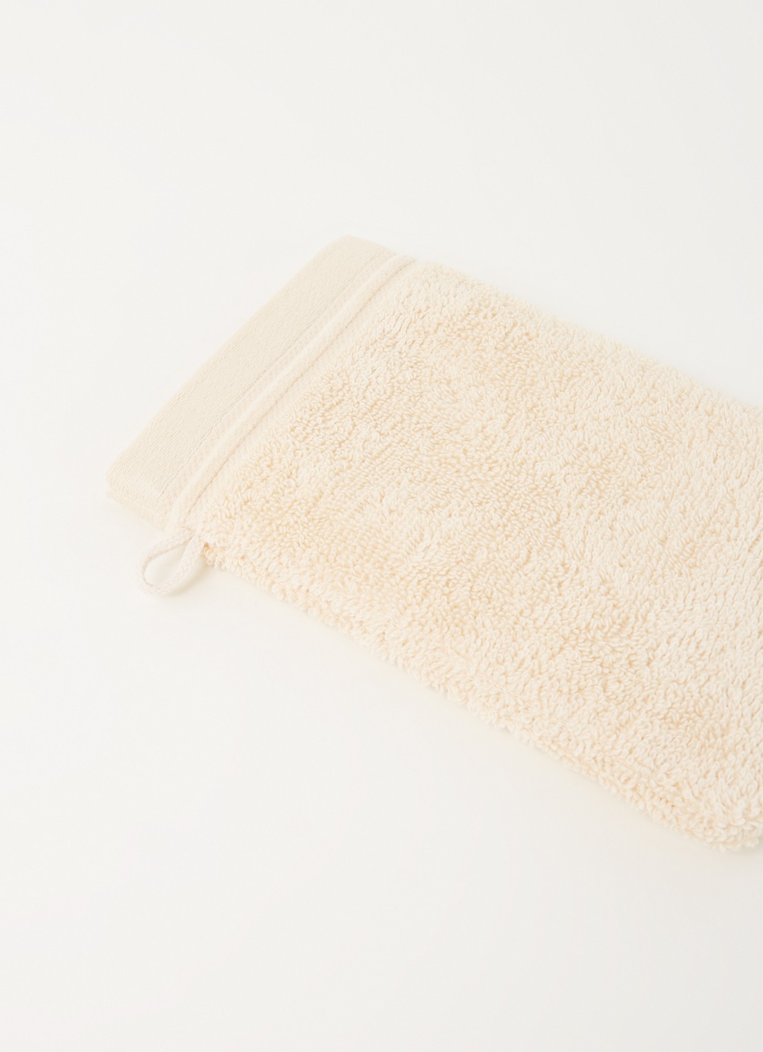 de Bijenkorf Home Evolution washand- 580 gr/m2 - 16 x 21 cm set van 2 - detail 4 zand
