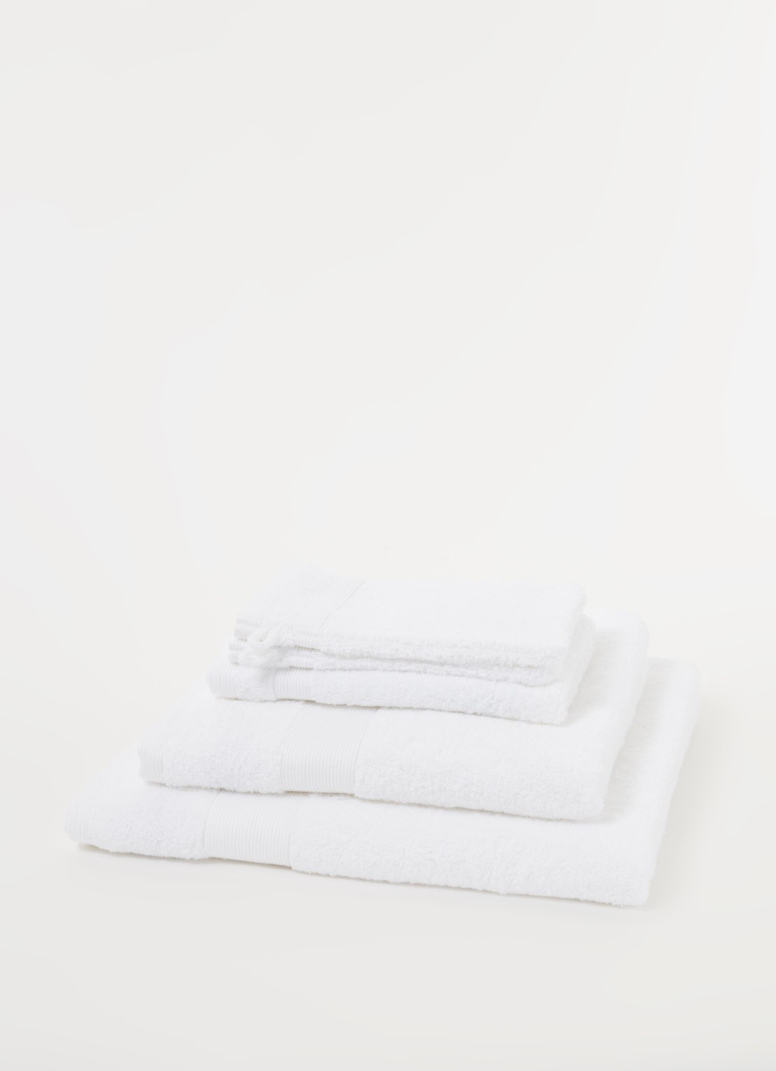 de Bijenkorf Home  Softness gastendoek - 600 gr/m2 - 30 x 50 cm - voorkant 3 wit