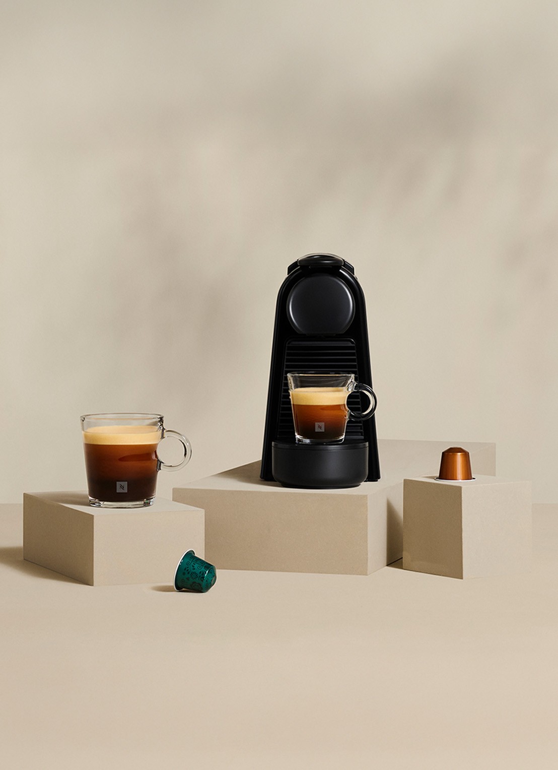 DeLonghi Essenza Mini Nespresso koffiecupmachine - EN85.L - detail 3 lime