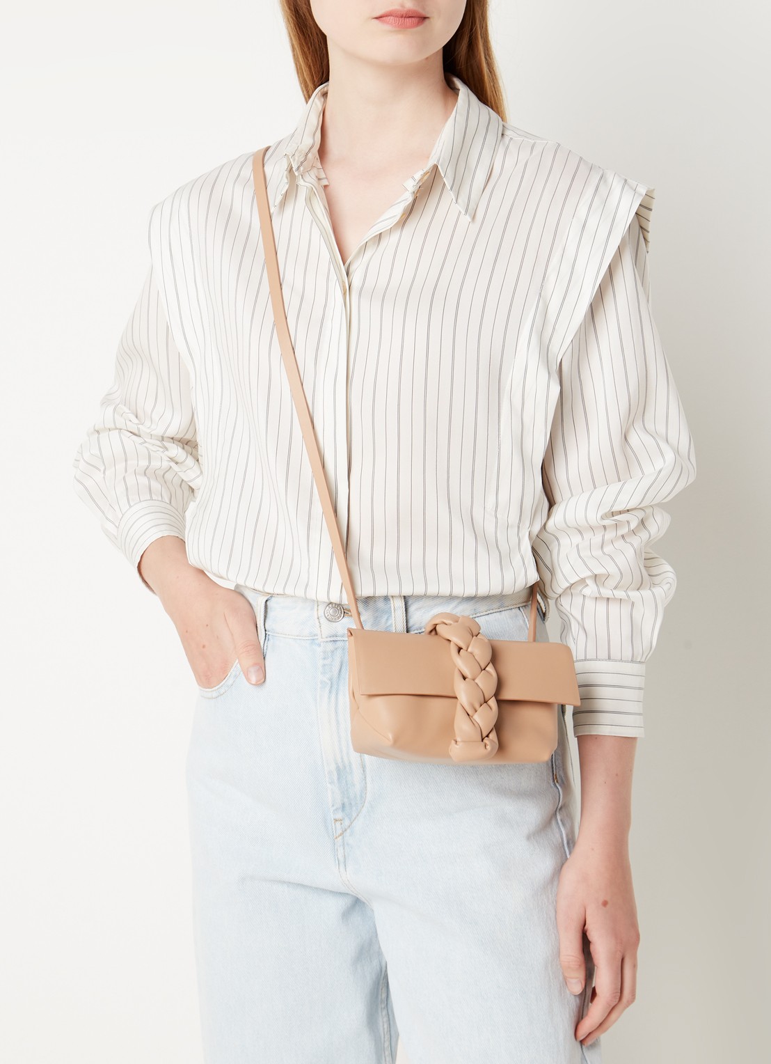 DeMellier The Mini Verona crossbodytas van leer - voorkant 2 donkerbeige