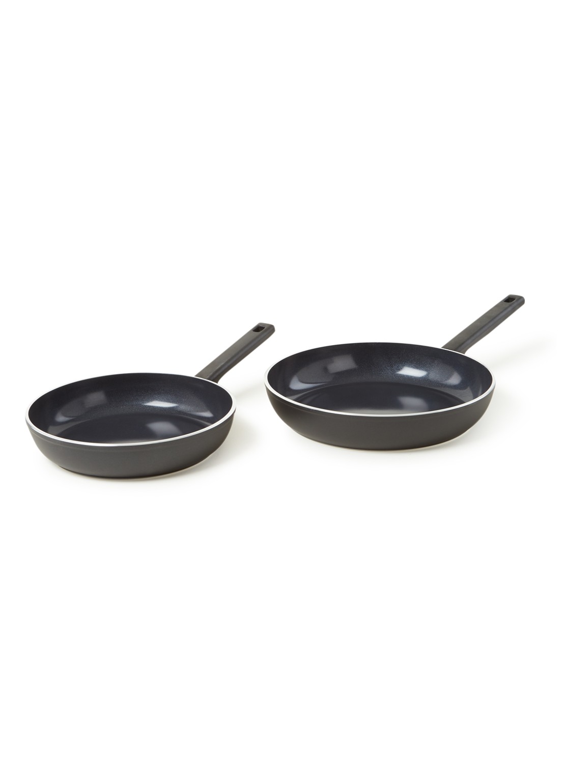 Demeyere Alu Comfort 3 Ceraforce koekenpan set van 2 - voorkant zwart