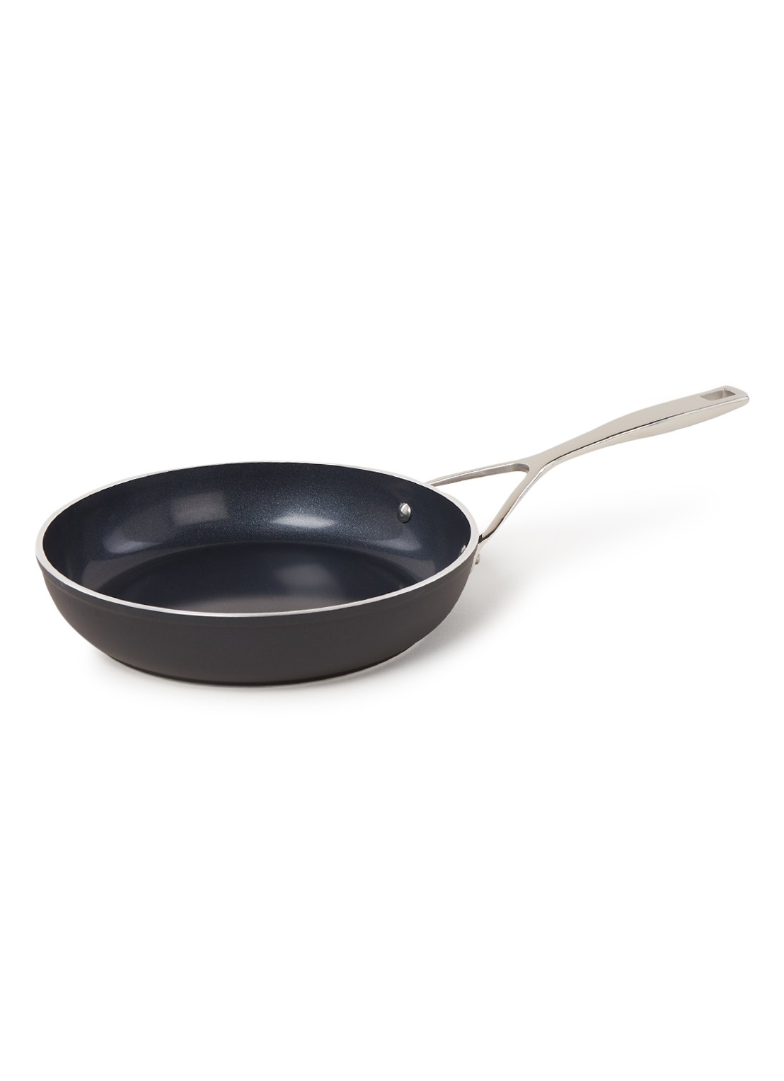 Demeyere Alu Pro 5 Ceraforce koekenpan 24 cm - voorkant zwart