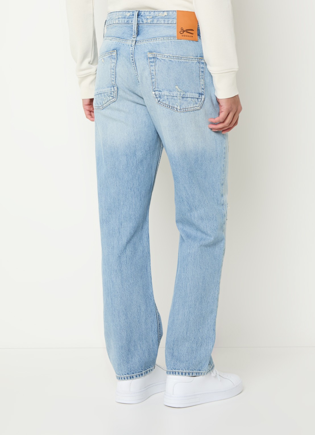 Denham Dagger straight leg jeans met lichte wassing - achterkant 3 indigo