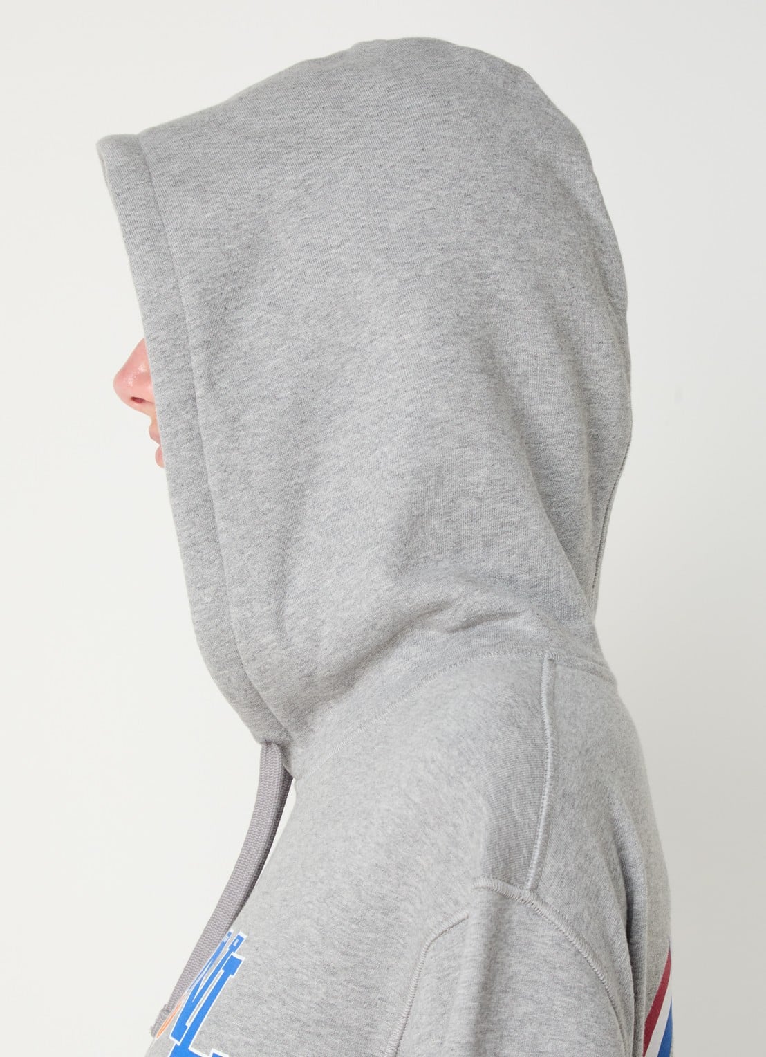 Denham Hoodie met logo- en backprint - detail 4 grijsmele