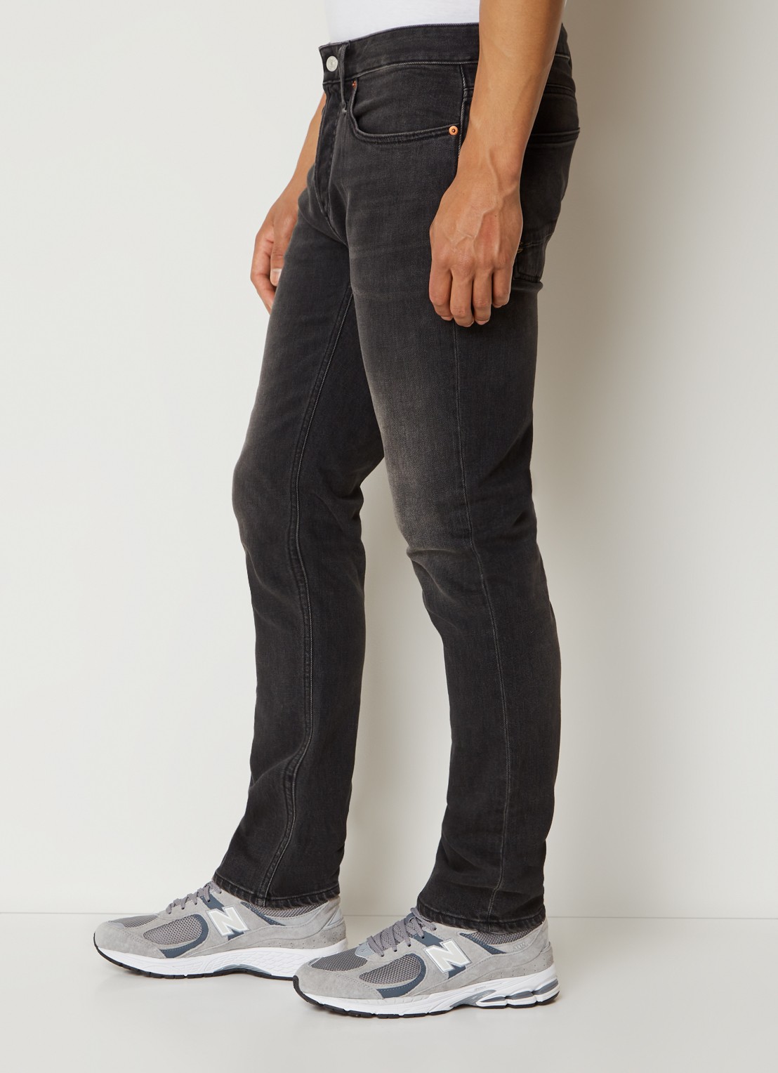 Denham Razor slim fit jeans met gekleurde wassing - detail 5 zwart