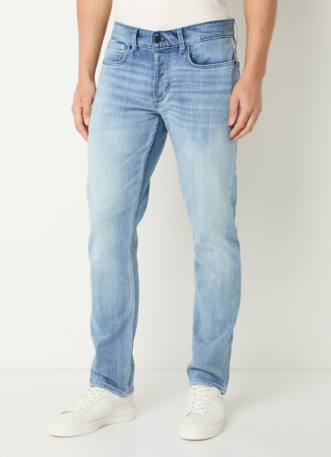 Denham Razor slim fit jeans met lichte wassing - detail 4 indigo