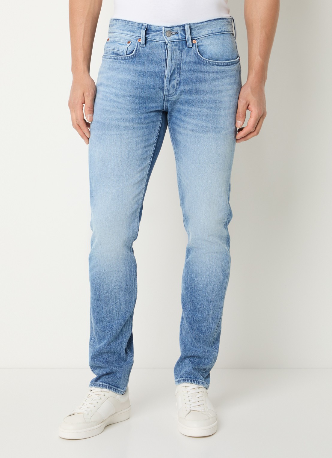Denham Razor slim fit jeans met medium wassing - detail indigo