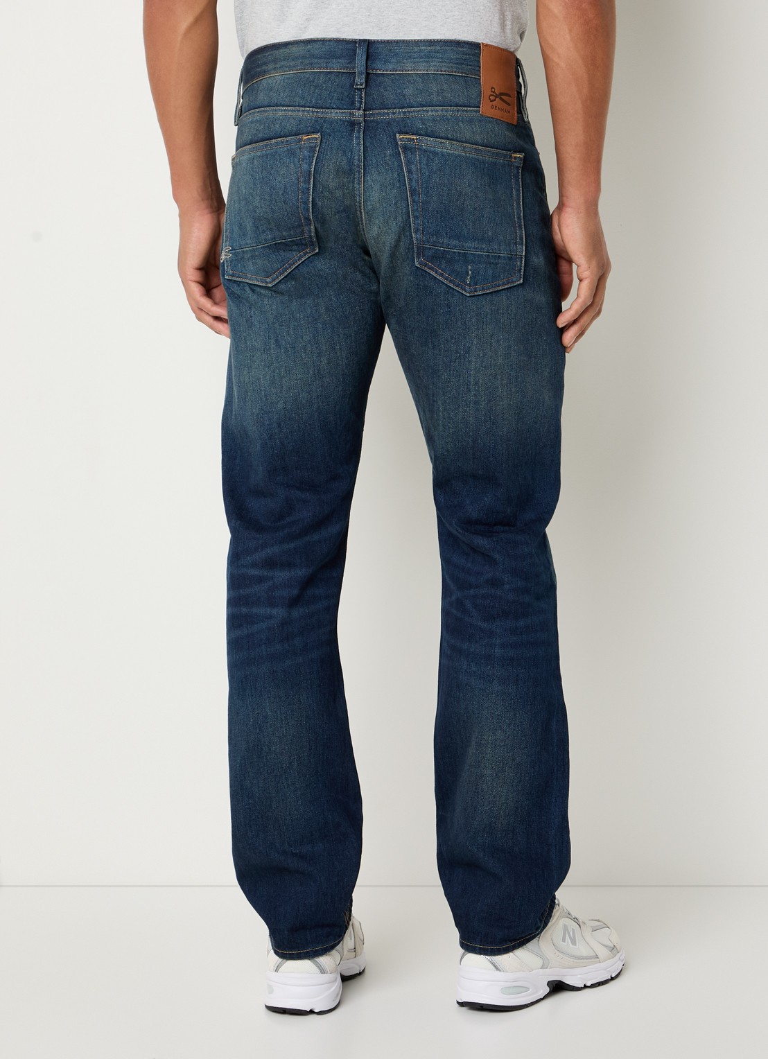 Denham Ridge Kurt straight leg jeans met medium wassing - achterkant indigo