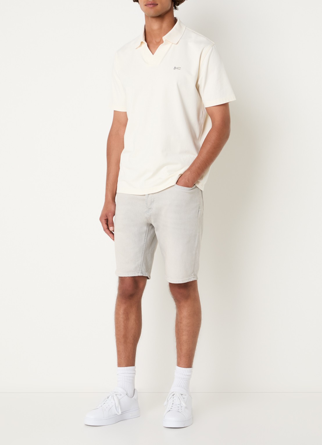 Denham Ridge straight fit korte broek van denim - voorkant 3 grijs