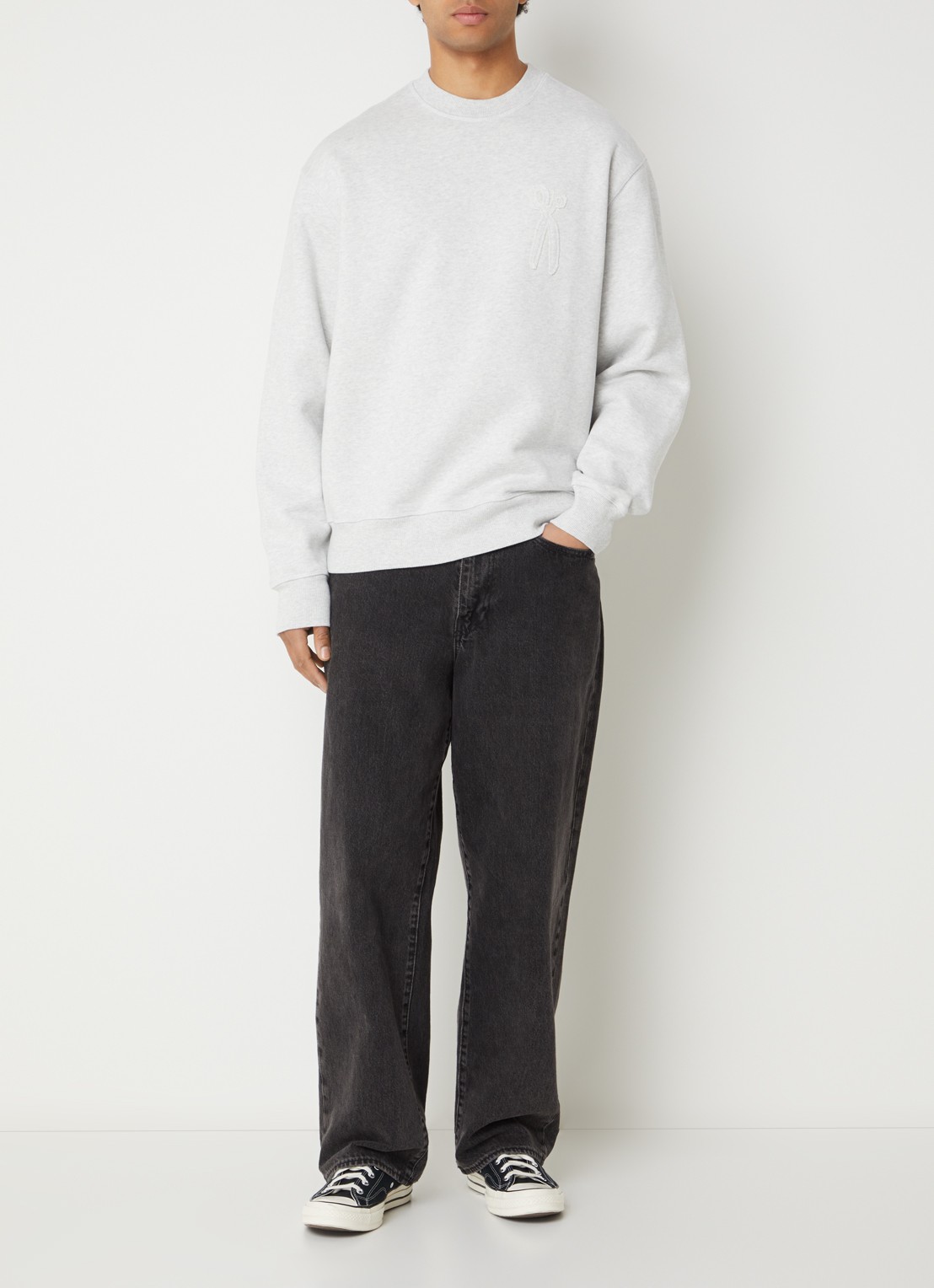 Denham Scissor sweater met logoborduring - voorkant 3 grijsmele