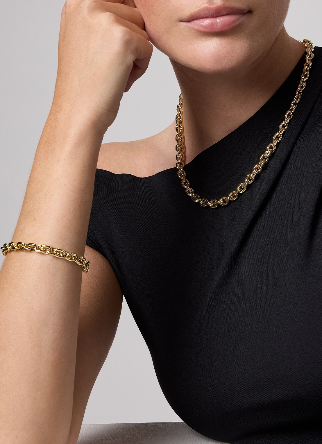 Diamond Point Geelgouden collier Timeless Treasures 45 cm - voorkant 2 geelgoud