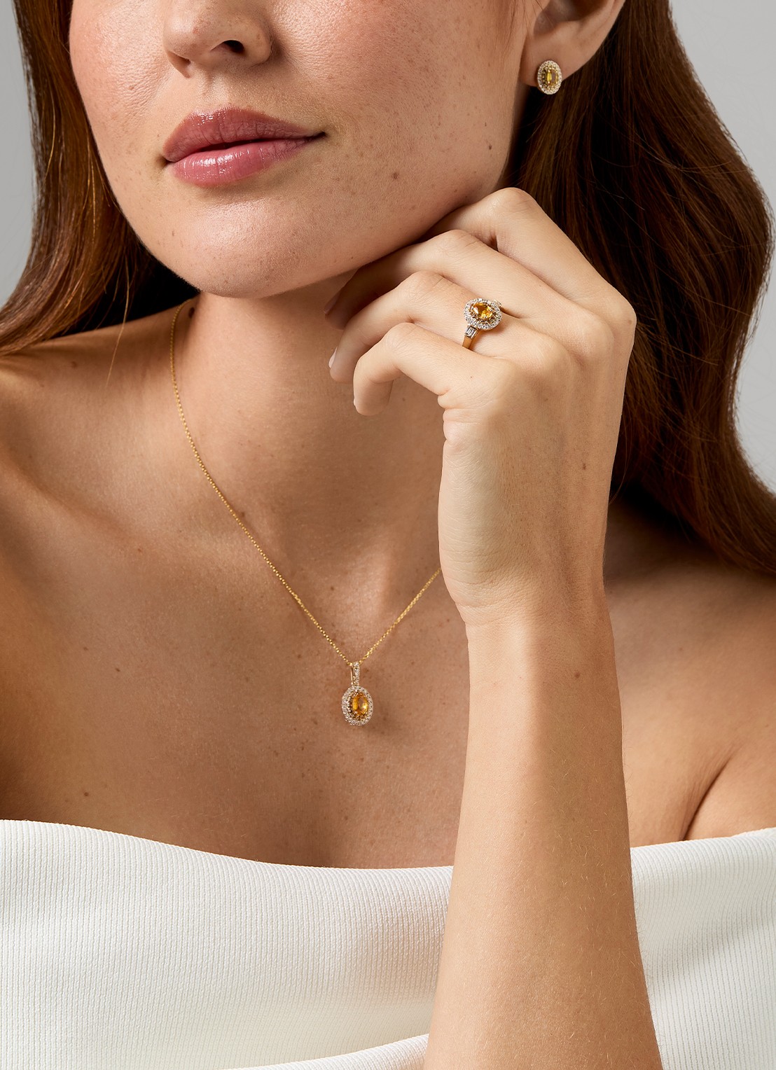 Diamond Point Geelgouden oorsieraden, 0.73 ct gele saffier, Eden - detail geelgoud