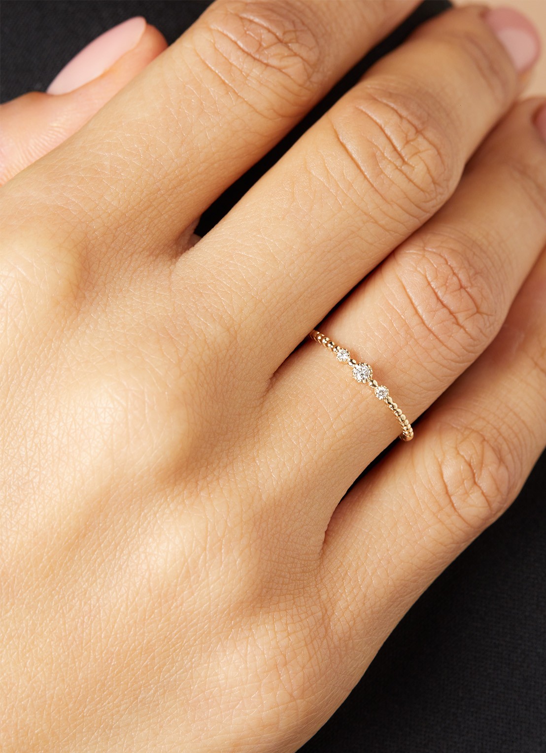 Diamond Point Joy ring van 14 karaat geelgoud met 0.07 ct diamant - voorkant 2 goud