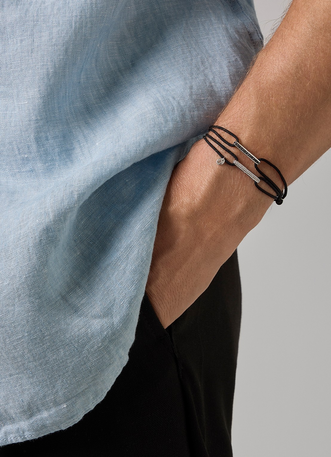 Diamond Point Witgouden koord armband, 0.10 ct zwarte diamant, Timeless Treasures - voorkant 2 witgoud
