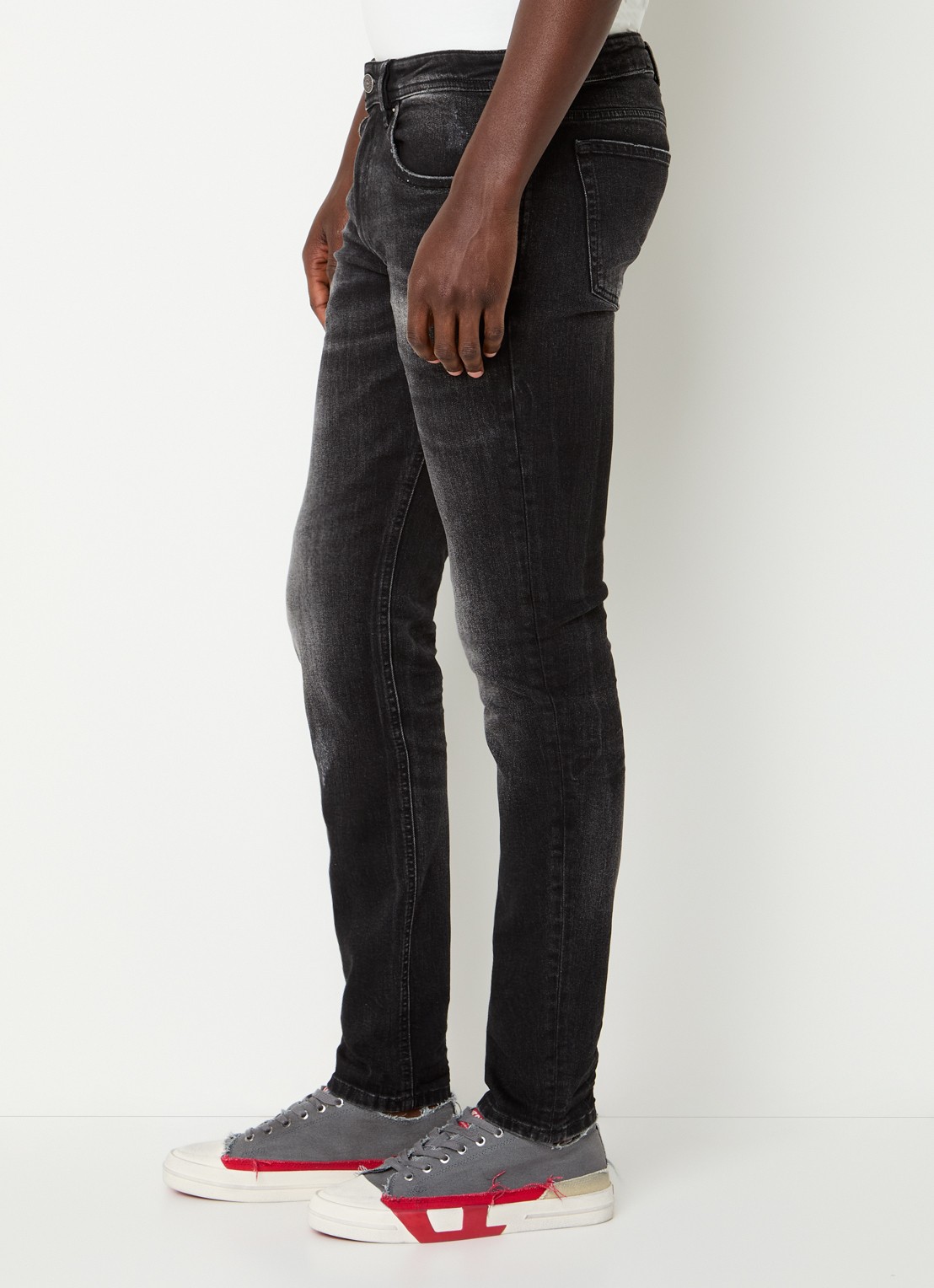 Diesel 1979 Sleenker skinny jeans met gekleurde wassing - detail 5 zwart