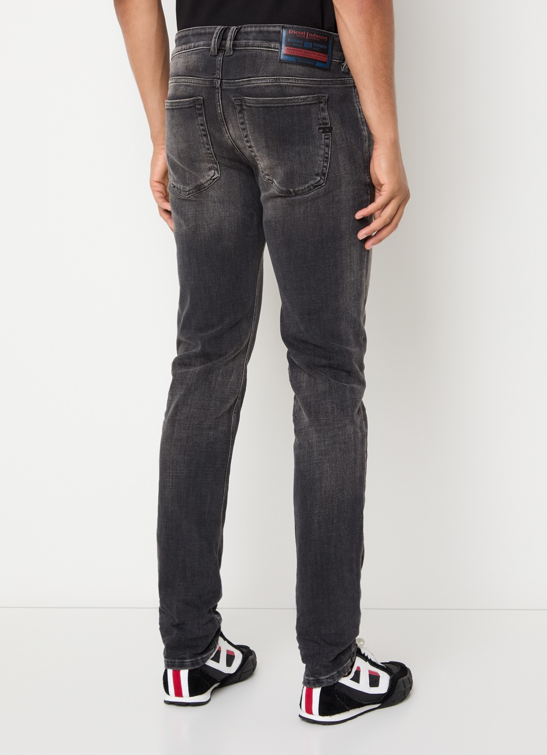 Diesel 1979 slim fit jeans met gekleurde wassing - achterkant 5 antraciet