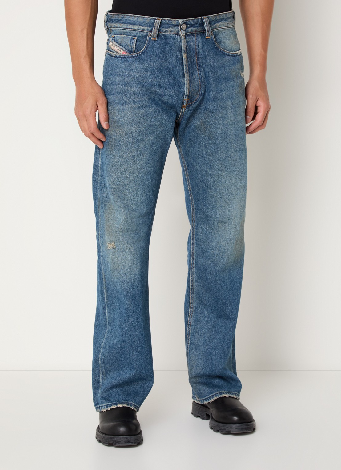 Diesel 1980 D-Eeper straight leg jeans met medium wassing - detail 4 indigo