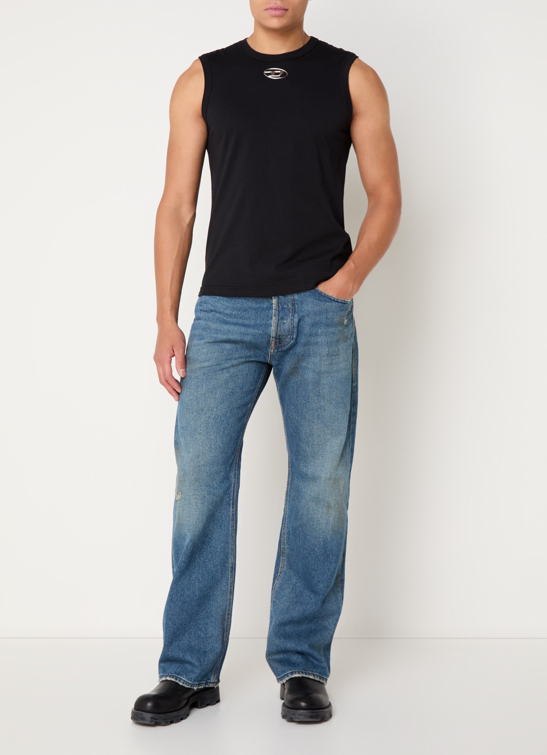 Diesel 1980 D-Eeper straight leg jeans met medium wassing - voorkant 2 indigo