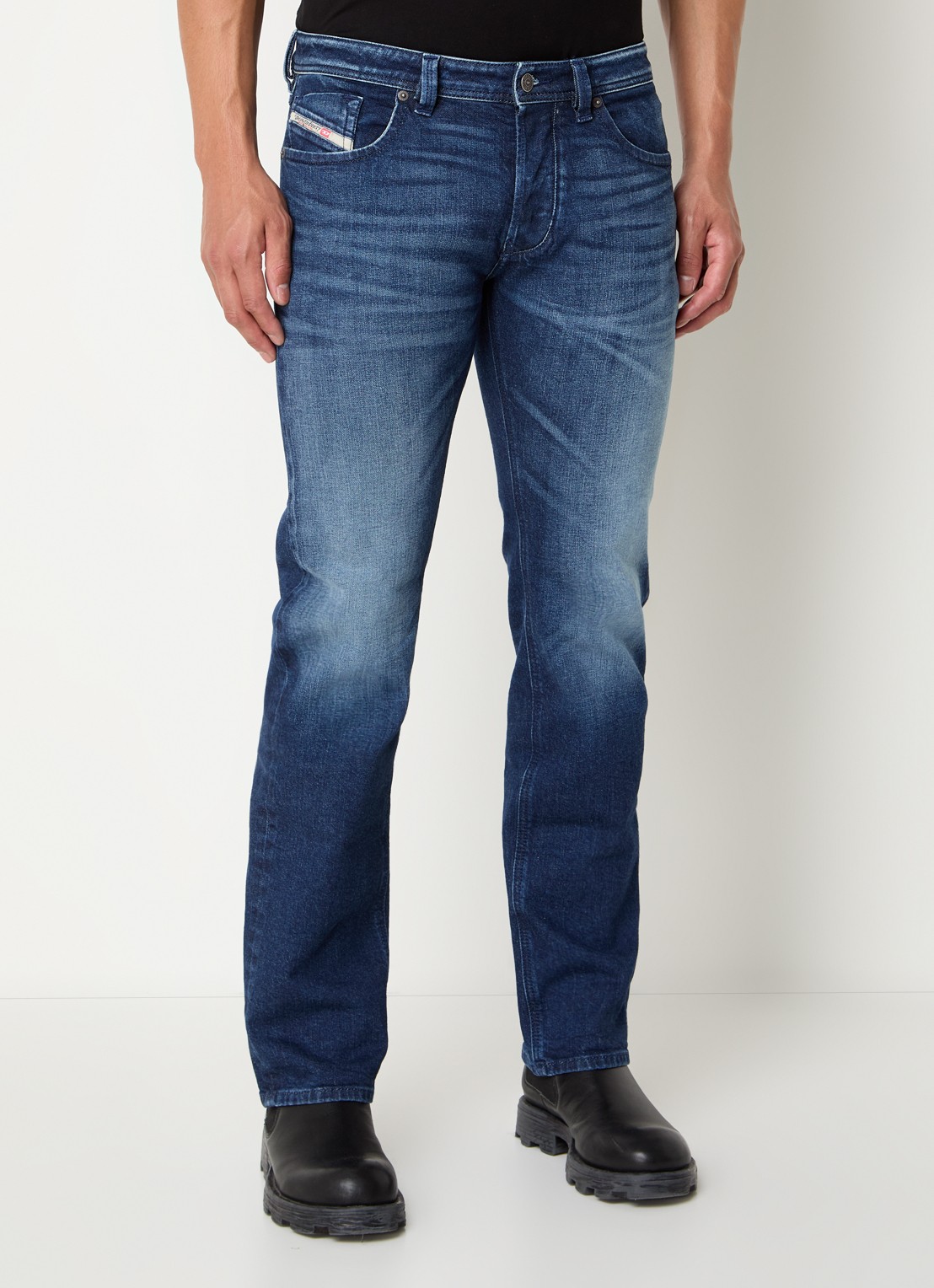 Diesel 1985 Larkee slim fit jeans met donkere wassing - detail 4 indigo