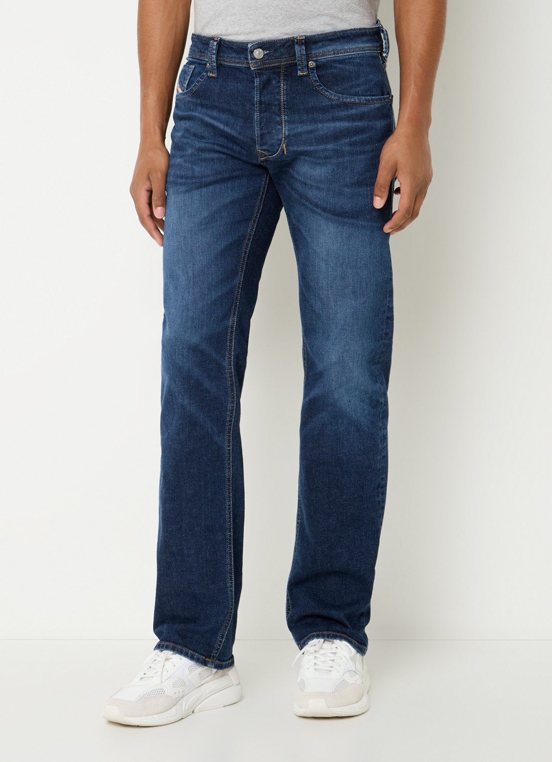 Diesel 1985 Larkee straight leg jeans met donkere wassing - detail 2 indigo