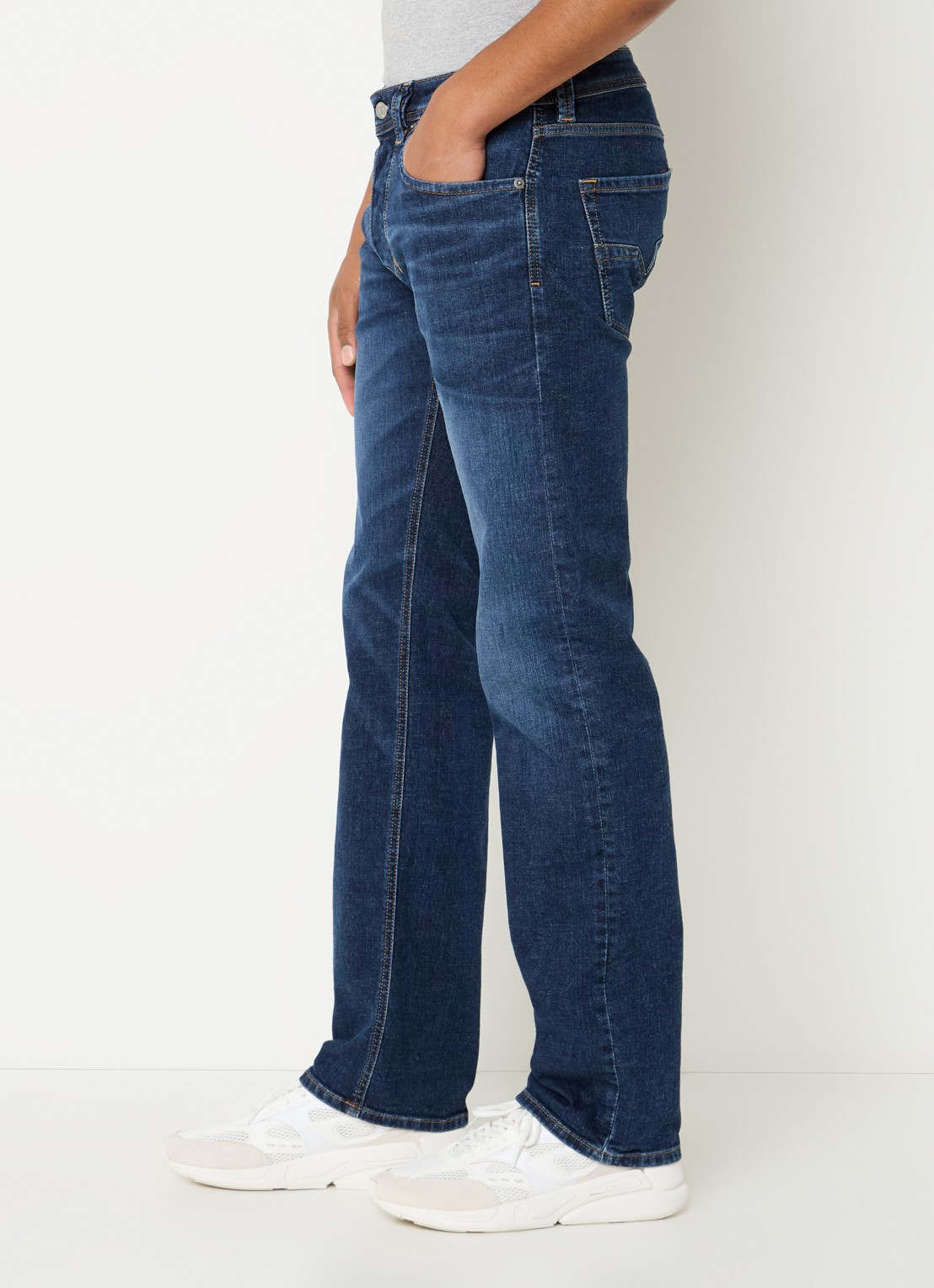 Diesel 1985 Larkee straight leg jeans met donkere wassing - detail 3 indigo