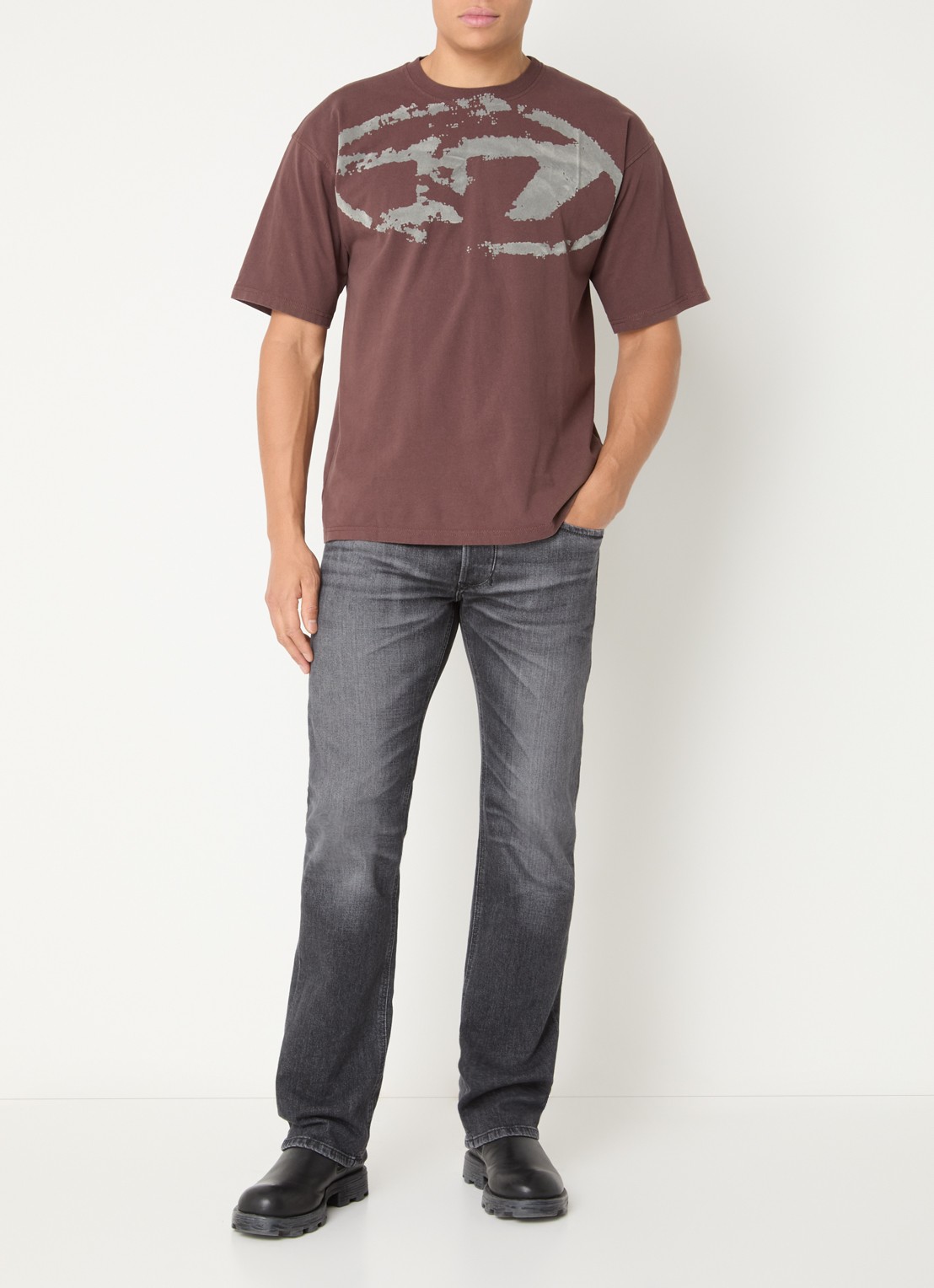 Diesel 1985 slim fit jeans met gekleurde wassing - voorkant 5 antraciet