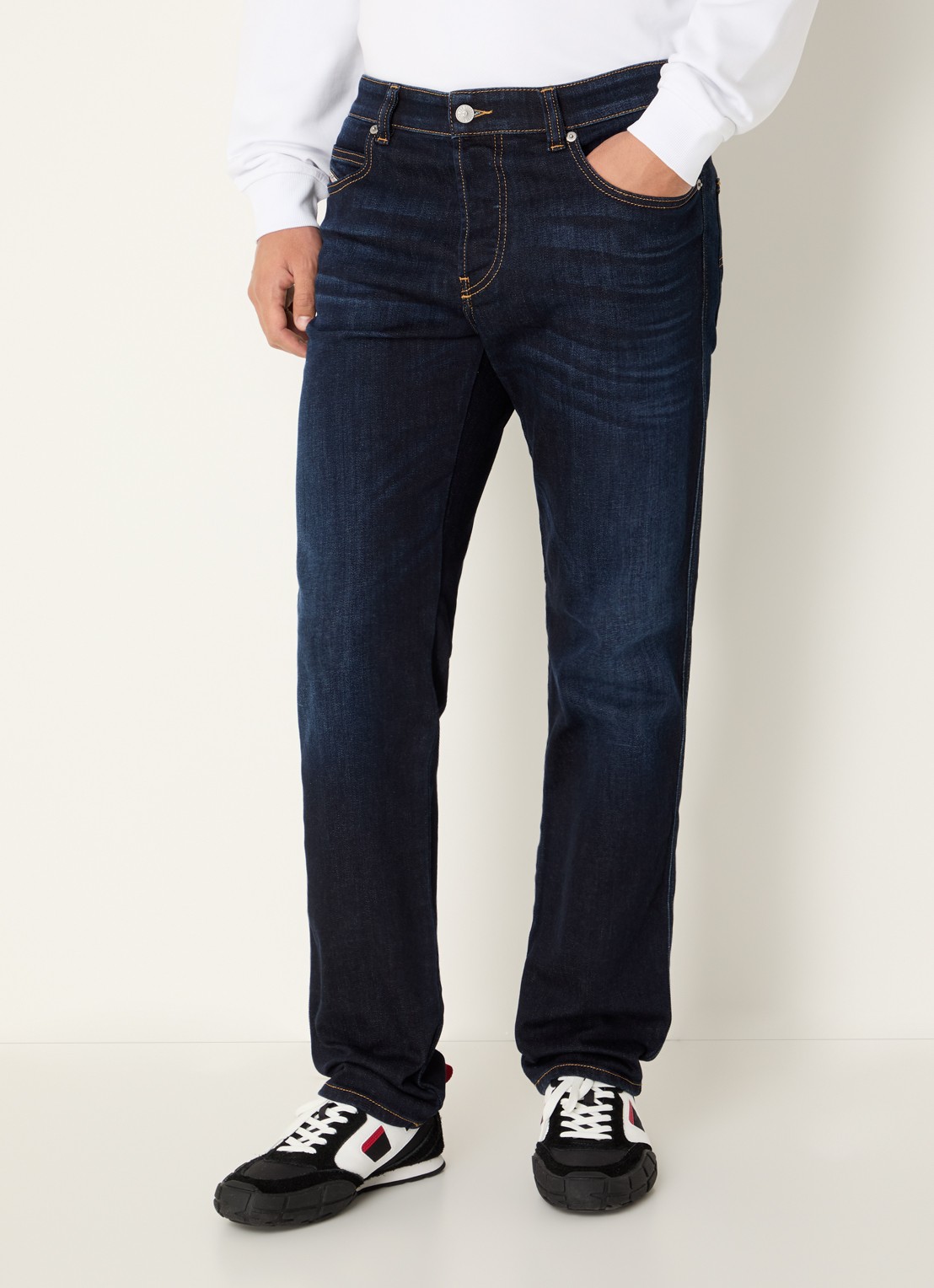 Diesel 1993 D-Vyl slim fit jeans met donkere wassing - detail indigo