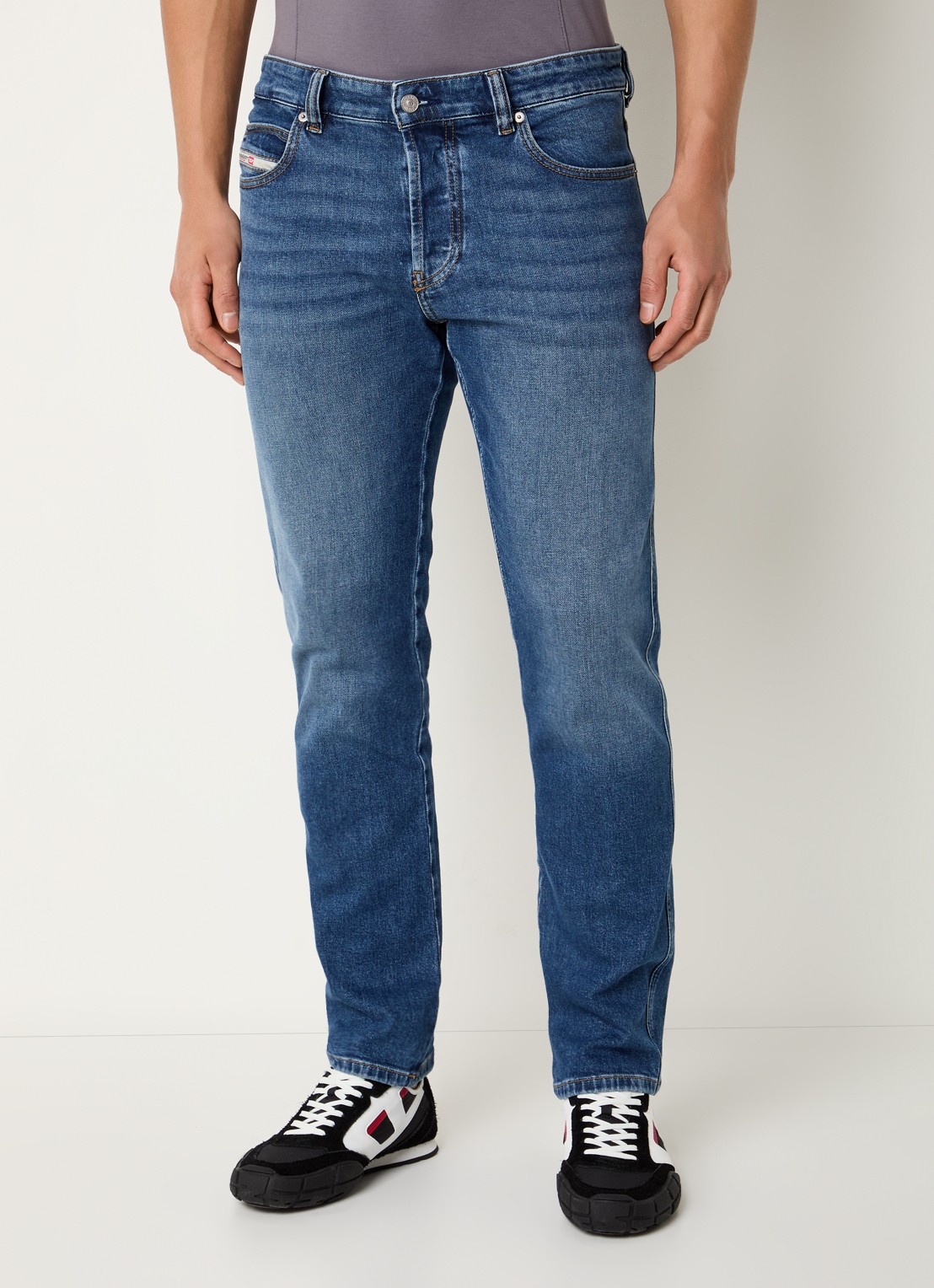 Diesel 1993 D-VYL slim fit jeans met medium wassing - detail 4 indigo