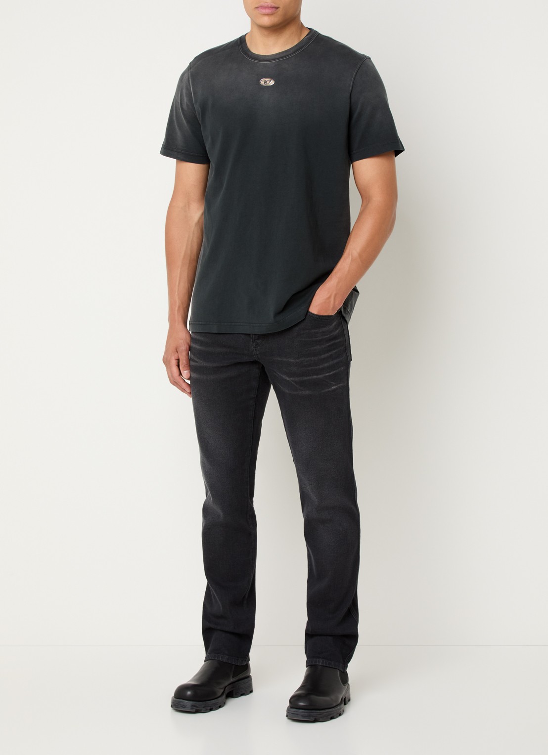 Diesel 1993 D-Vyl straight leg jeans met gekleurde wassing - voorkant 5 zwart