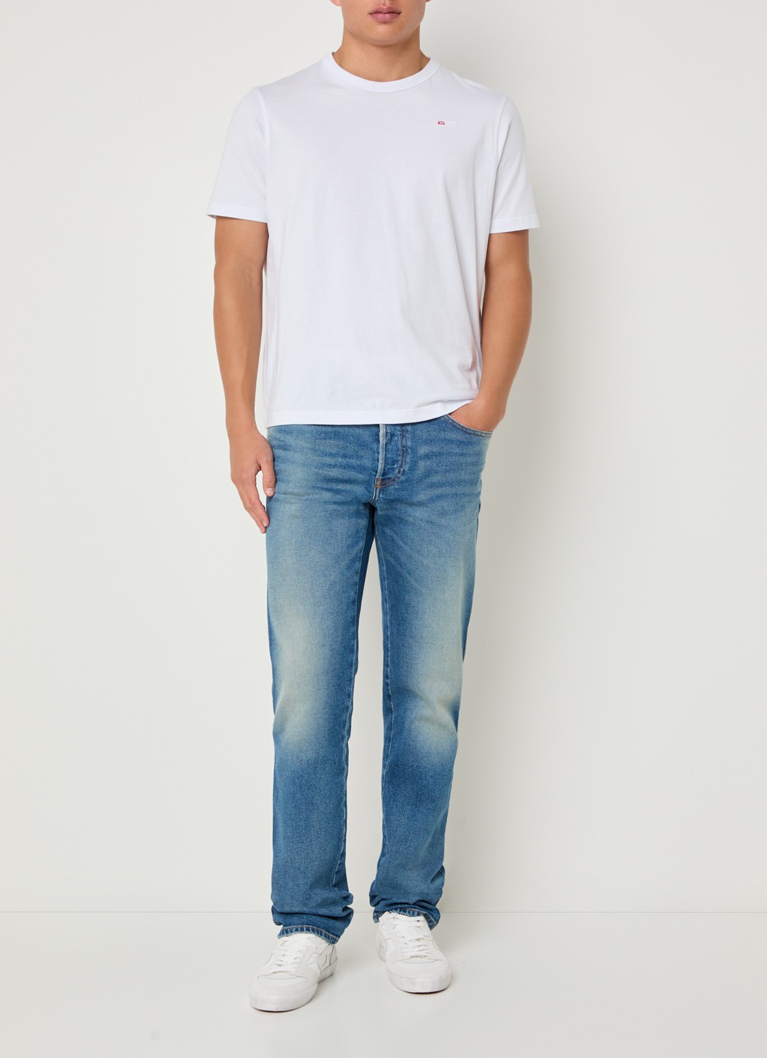 Diesel 1993 D-Vyl straight leg jeans met medium wassing - voorkant 4 indigo