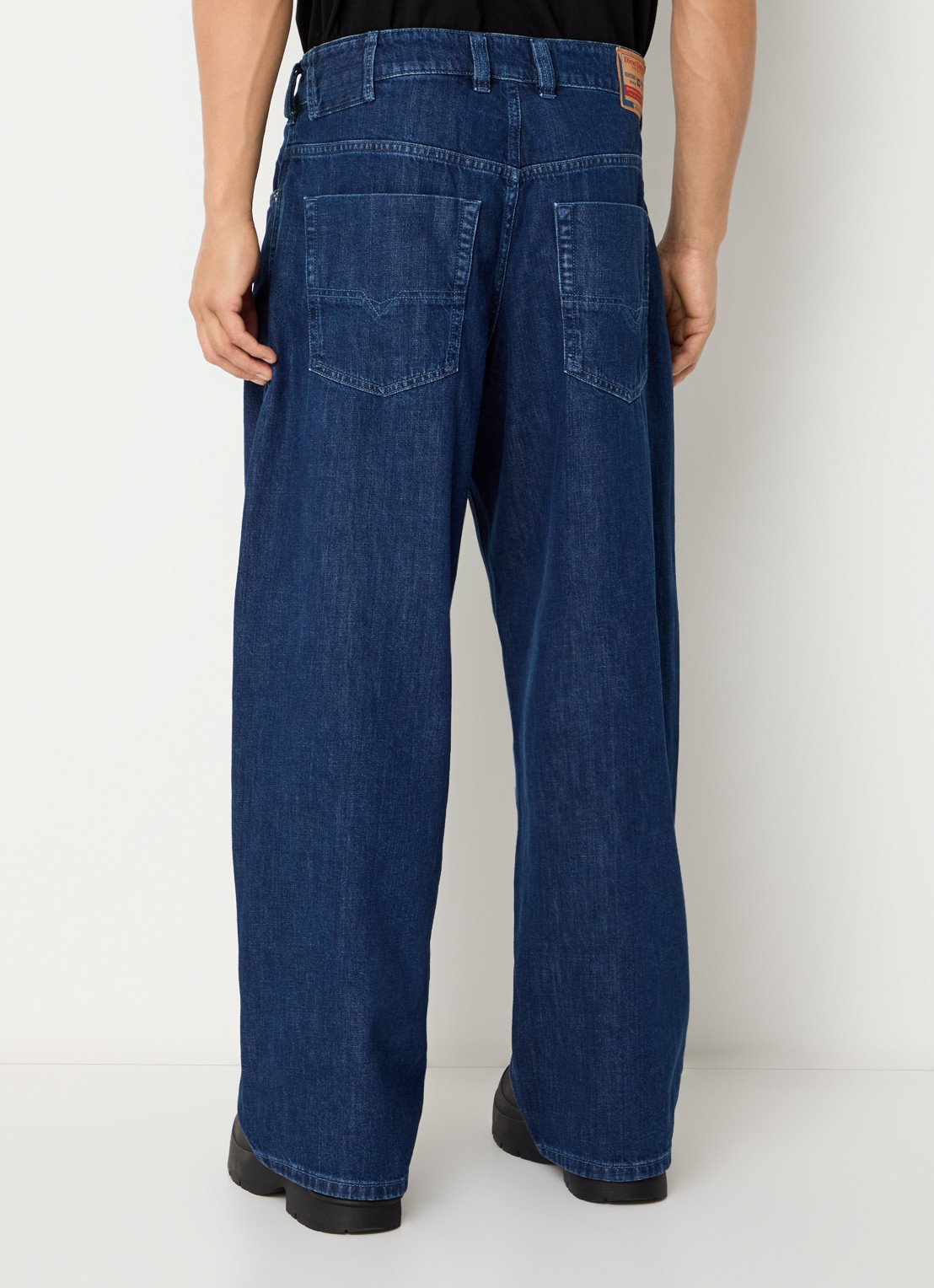 Diesel 1997 wide leg jeans met donkere wassing - achterkant indigo