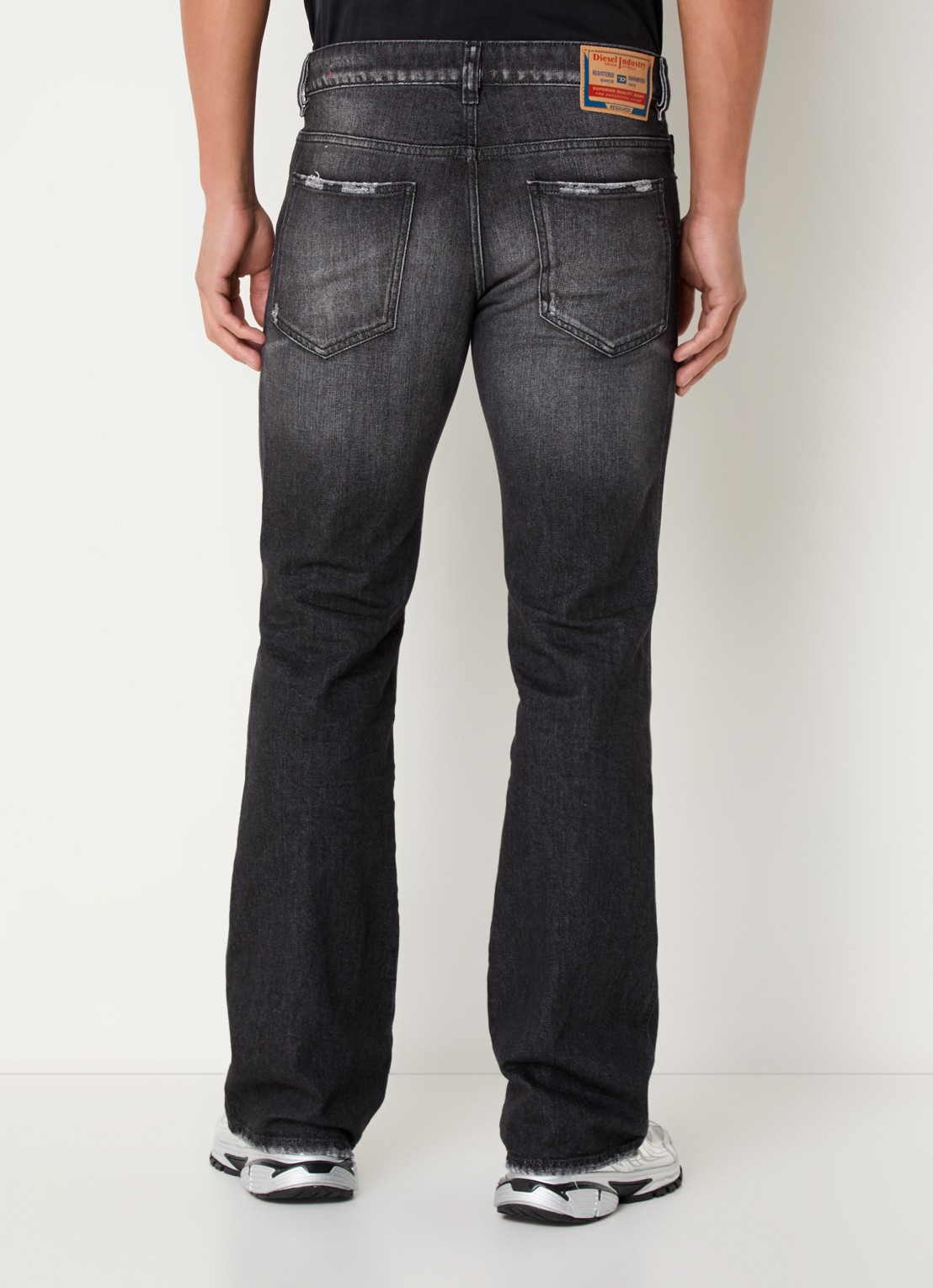 Diesel 1998 D-Buck slim fit jeans met gekleurde wassing - achterkant 5 antraciet