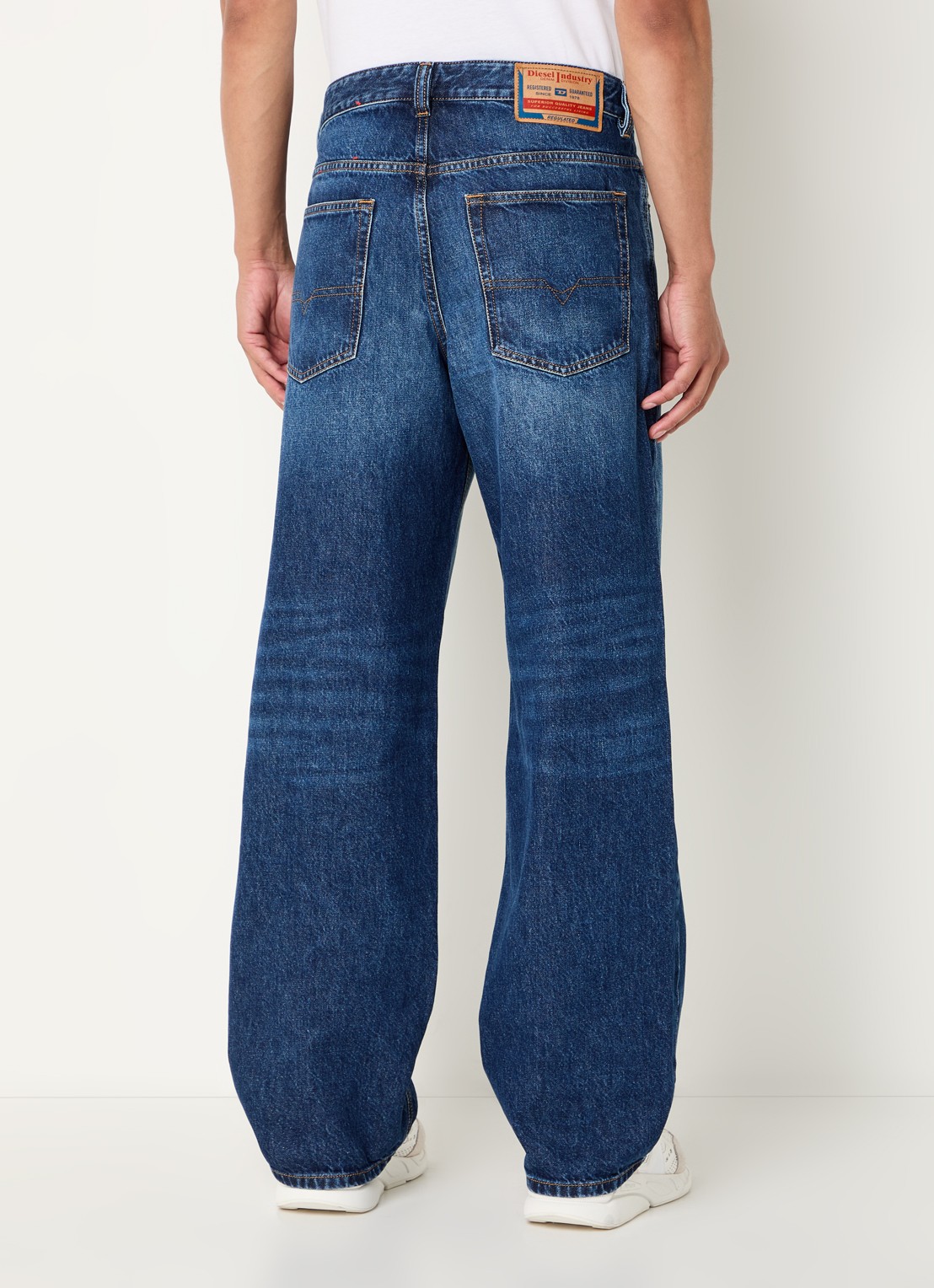 Diesel 200 D-Marco loose fit jeans met donkere wassing - achterkant 3 indigo
