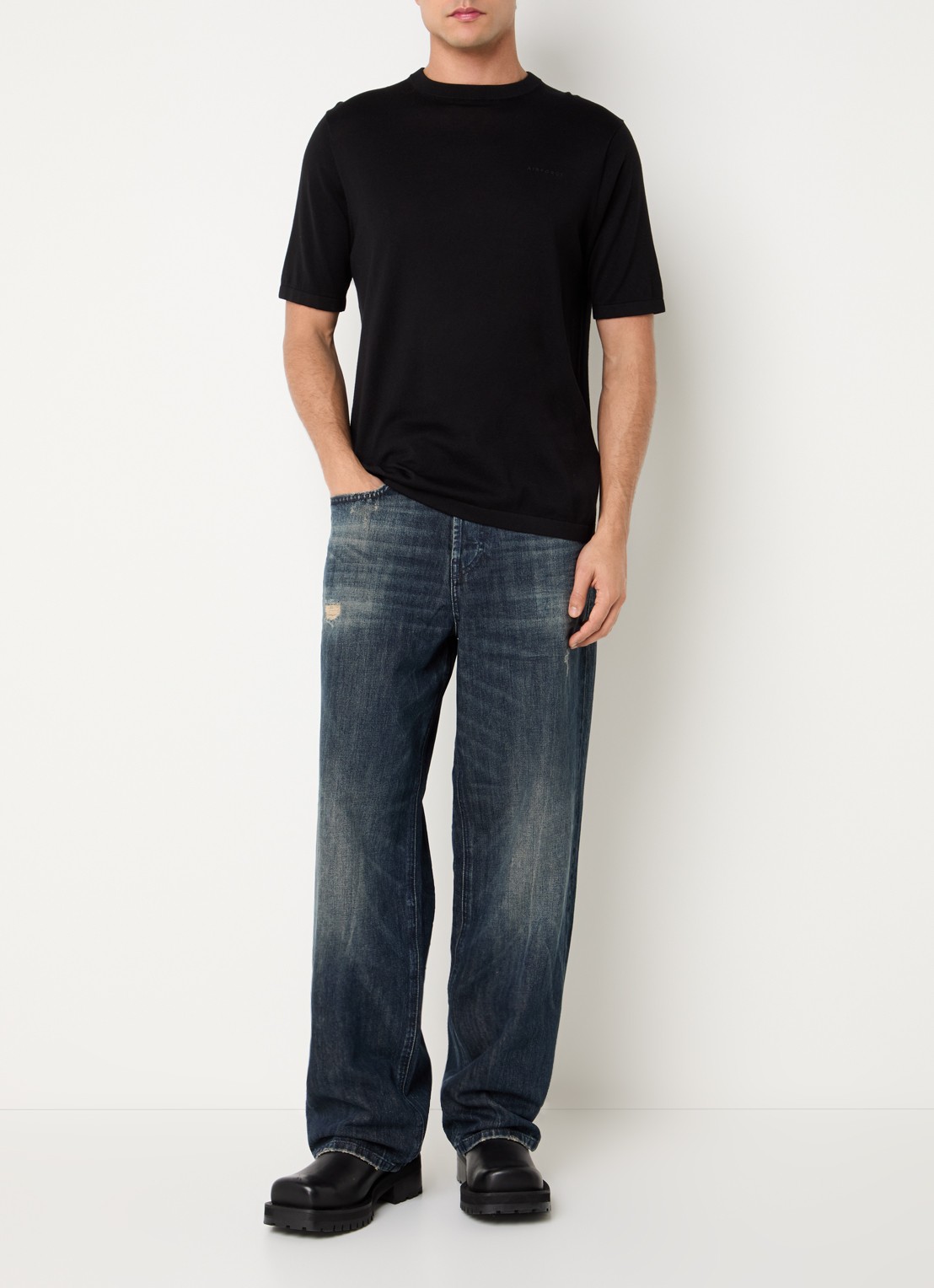 Diesel 2001 D-Macro loose fit jeans met destroyed afwerking - voorkant 2 indigo