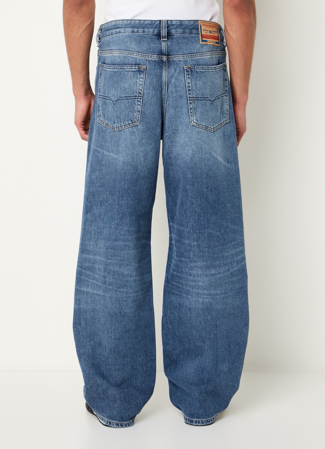Diesel 2001 D-Macro wide leg jeans met destroyed afwerking  - achterkant indigo