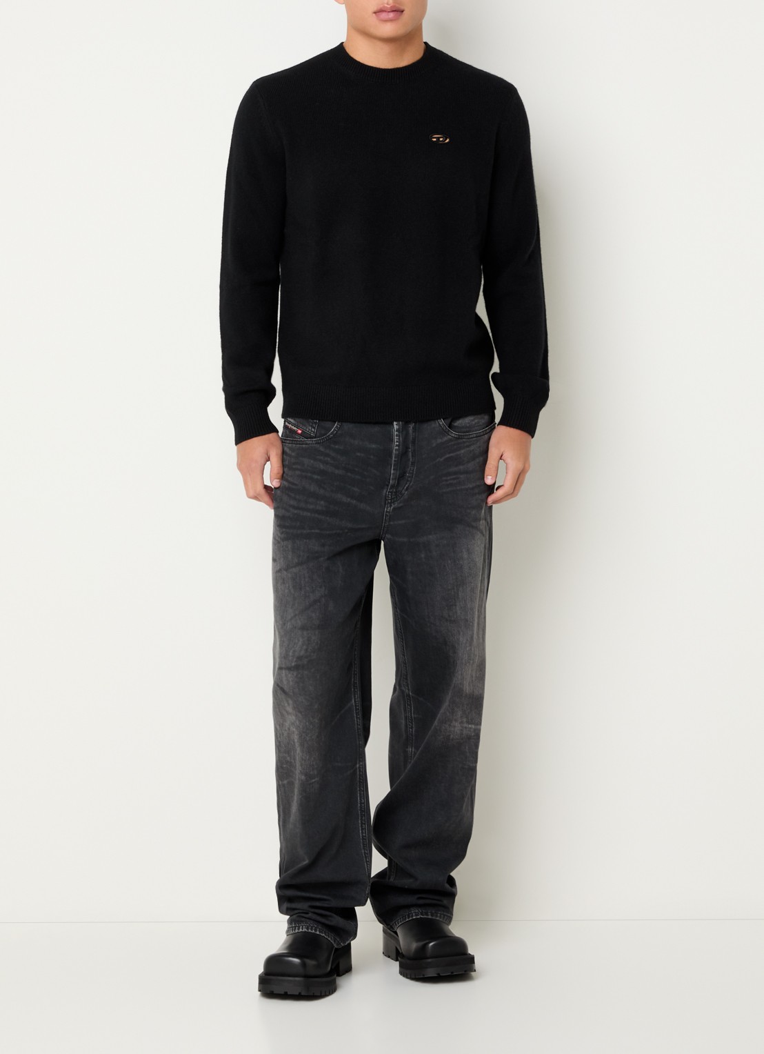 Diesel 2001 D-marco loose fit jeans met gekleurde wassing - voorkant 4 indigo