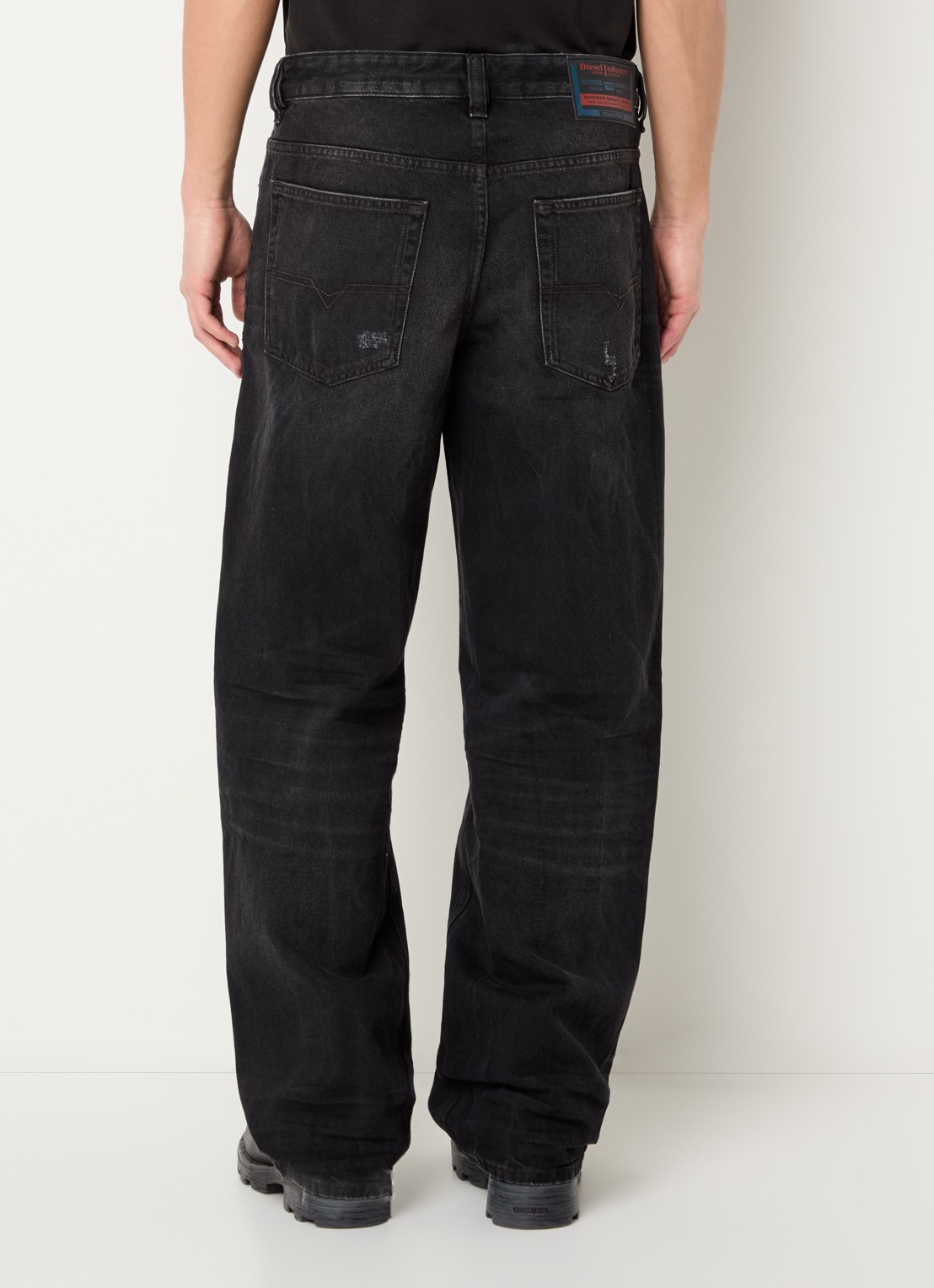 Diesel 2001 D-marco loose fit jeans met gekleurde wassing - achterkant zwart
