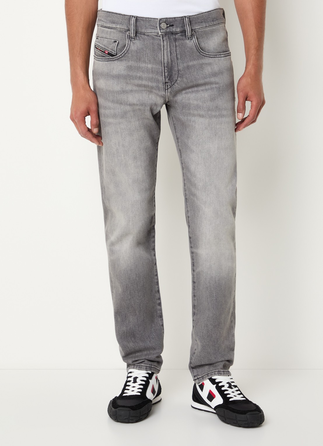 Diesel 2019 D-strukt slim fit jeans met gekleurde wassing - detail 2 antraciet