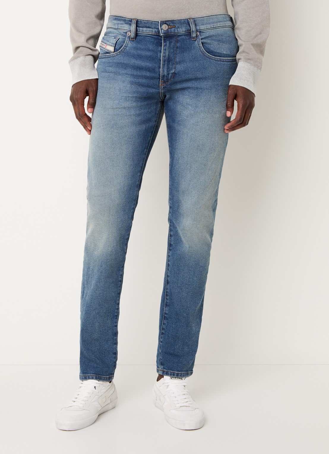 Diesel 2019 D-Strukt slim fit jeans met medium wassing - detail indigo